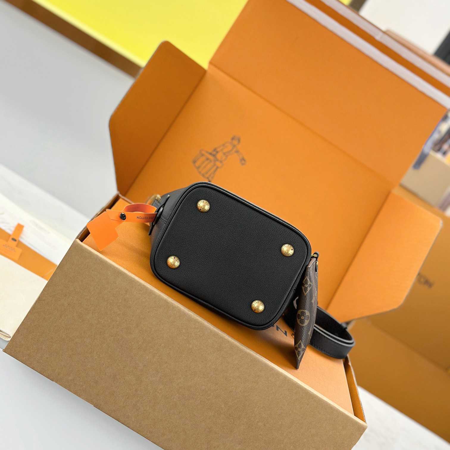 Louis Vuitton Low Key All In BB   M25543 - DesignerGu