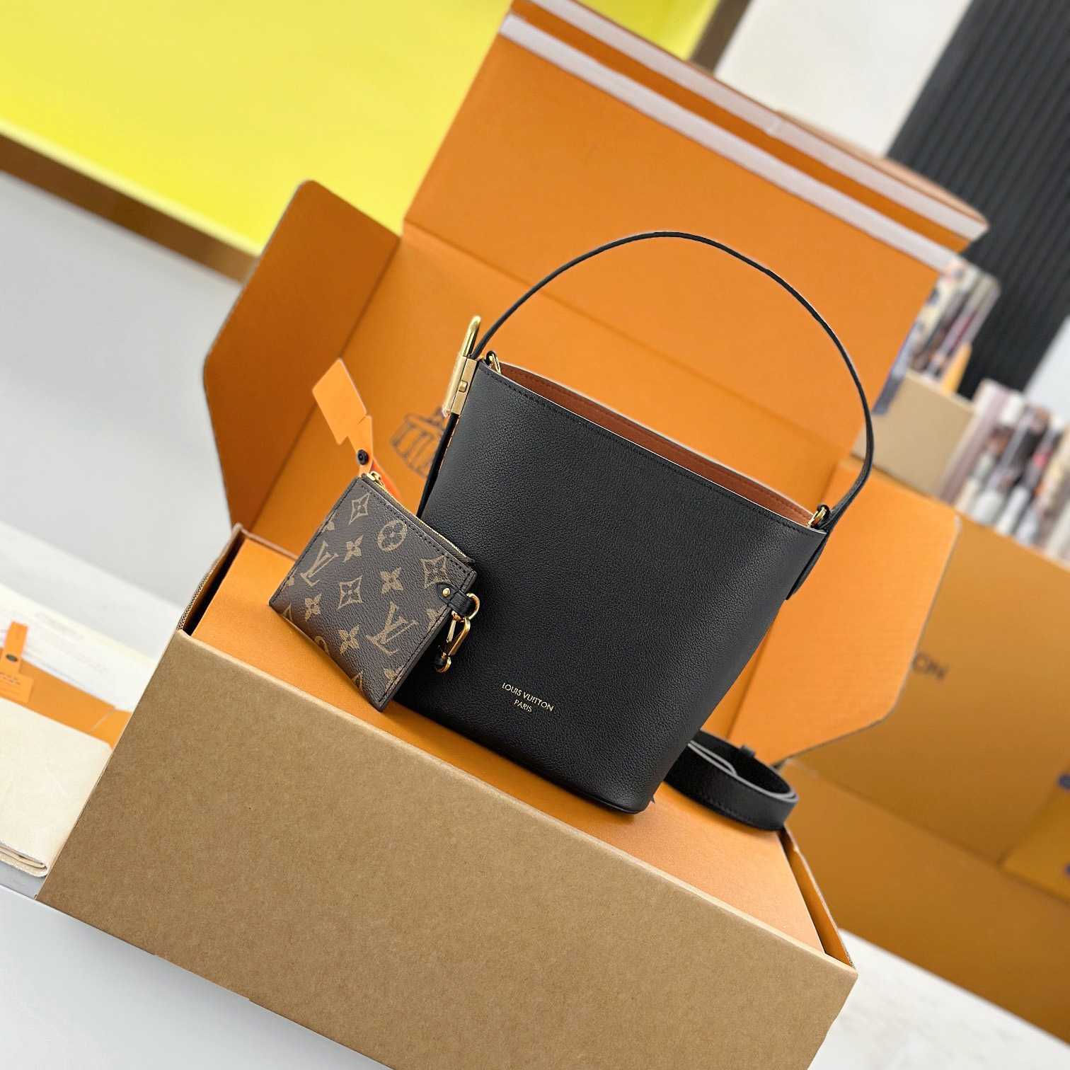 Louis Vuitton Low Key All In BB   M25543 - DesignerGu