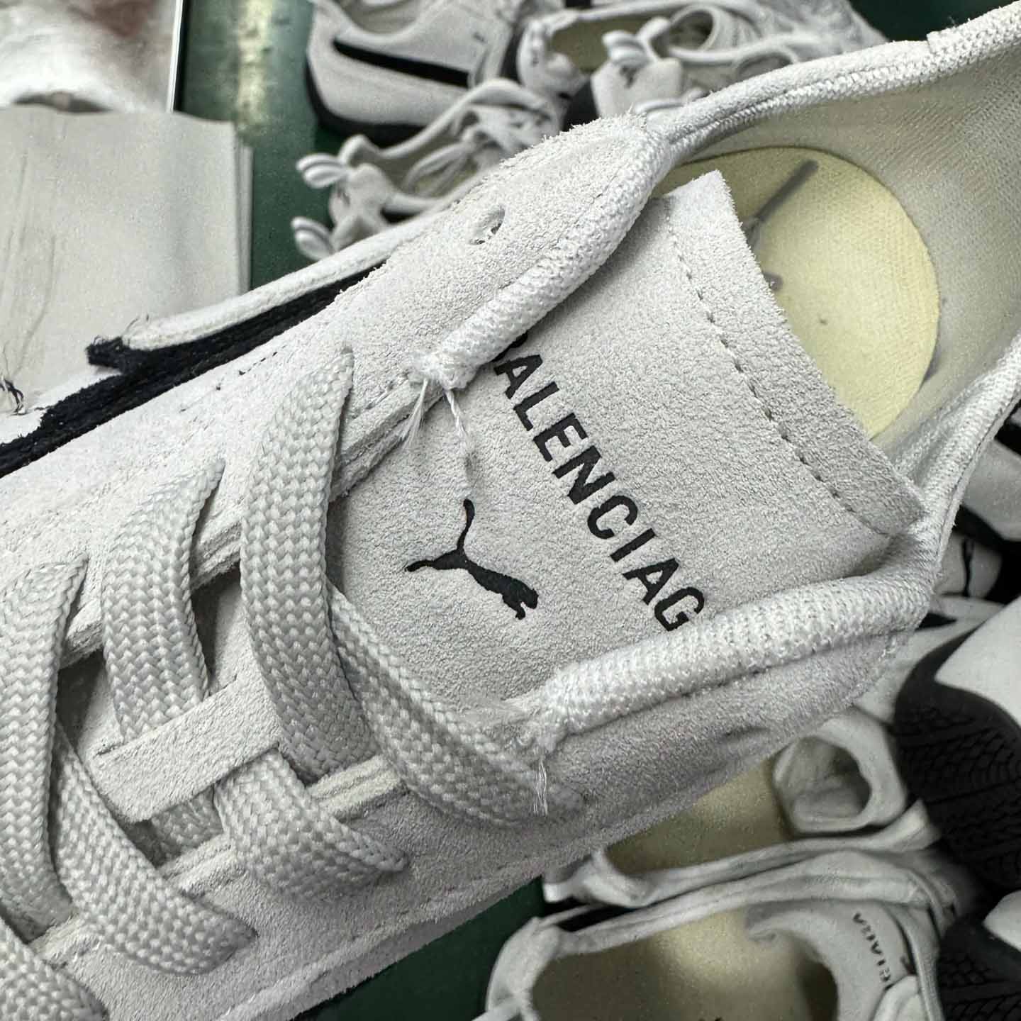 Balenciaga Speedcat Suede Balenciaga In White And Black Distressed Suede Cowskin - DesignerGu