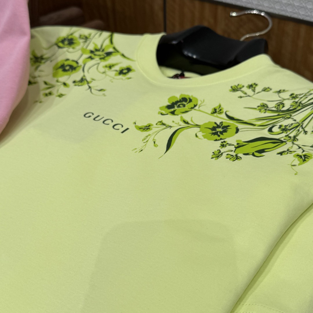 Gucci Soft Cotton Jersey T-shirt With Print - DesignerGu