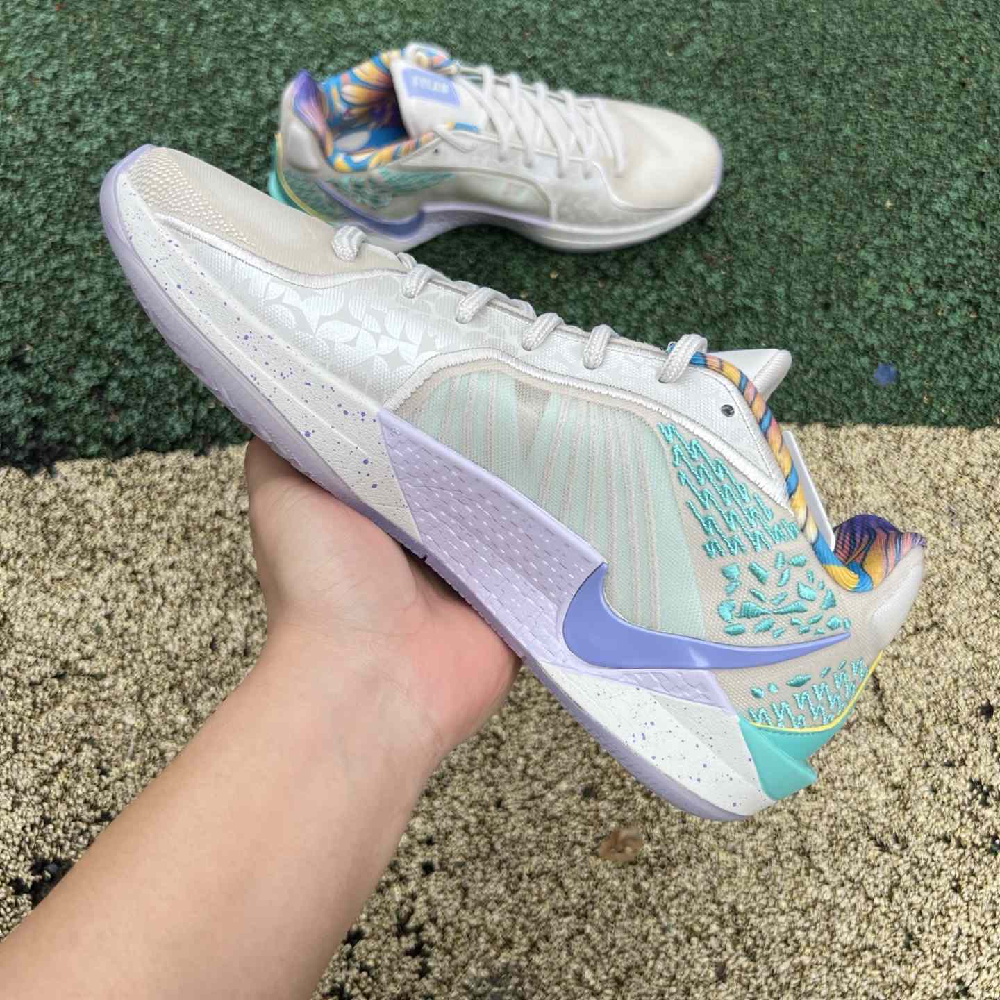 Nike Sabrina 2 EP x TITAN Basketball Shoes - DesignerGu