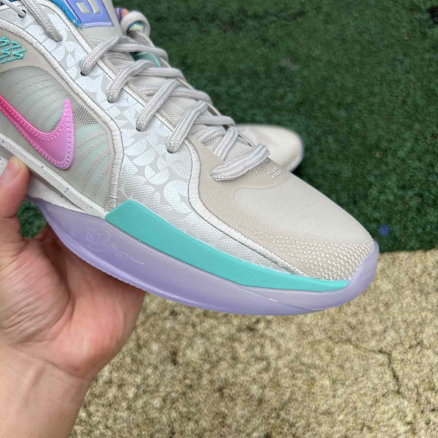 Nike Sabrina 2 EP x TITAN Basketball Shoes - DesignerGu