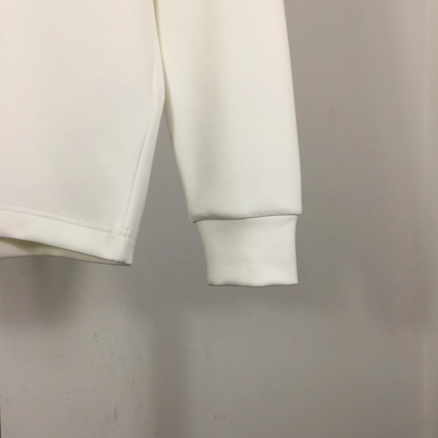 Burberry Cotton Sweatshirt - DesignerGu