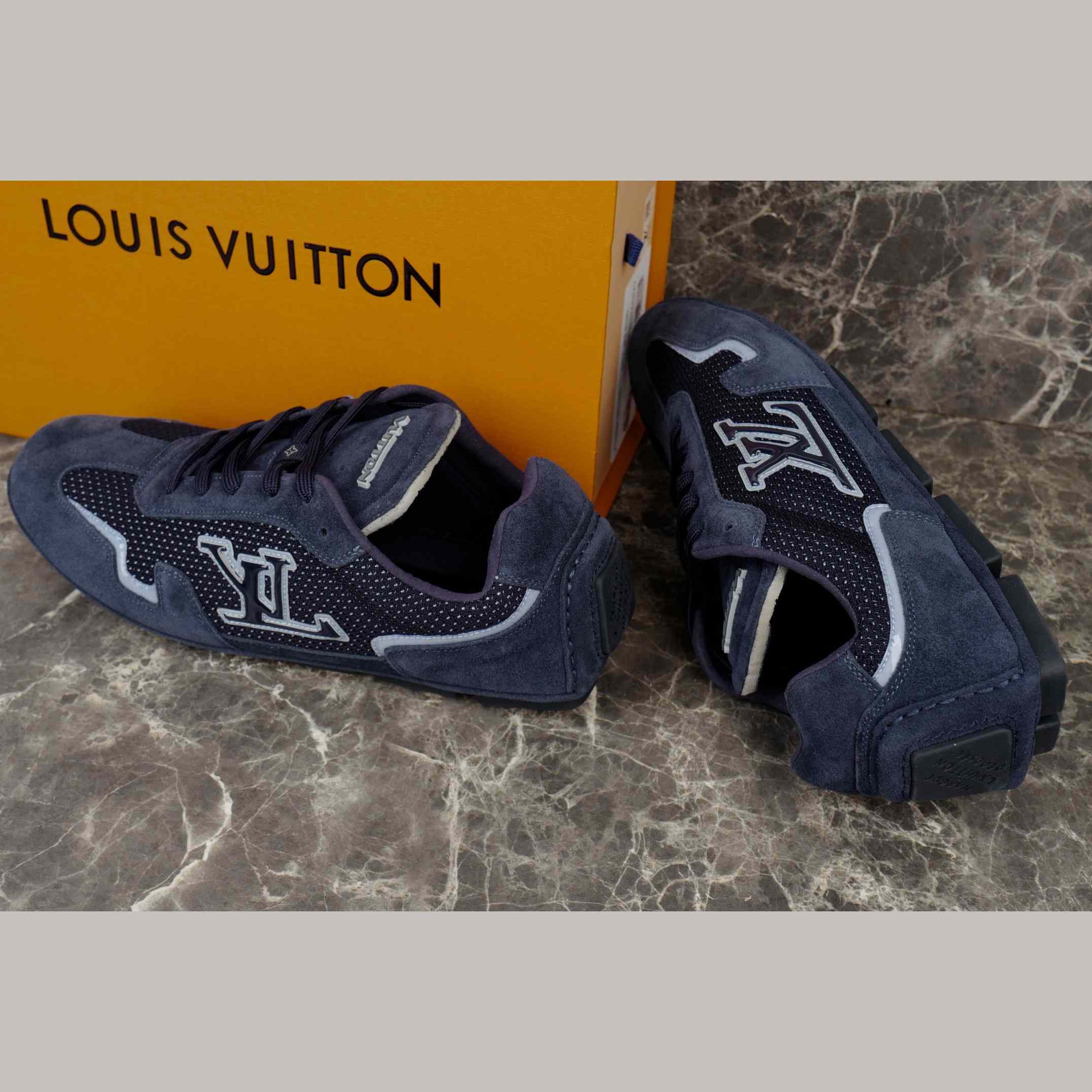 Louis Vuitton LV Rally Sneaker   1AHU69 - DesignerGu