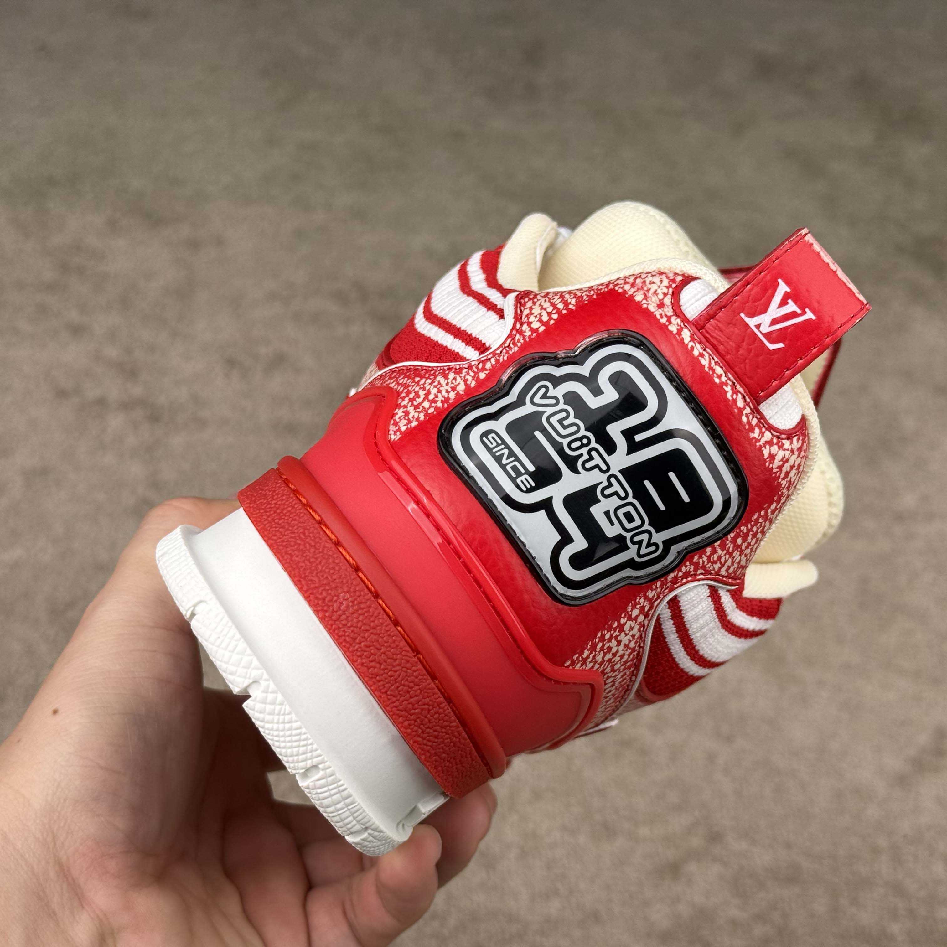 Louis Vuitton LV Skate Sneaker   1AHSVM - DesignerGu