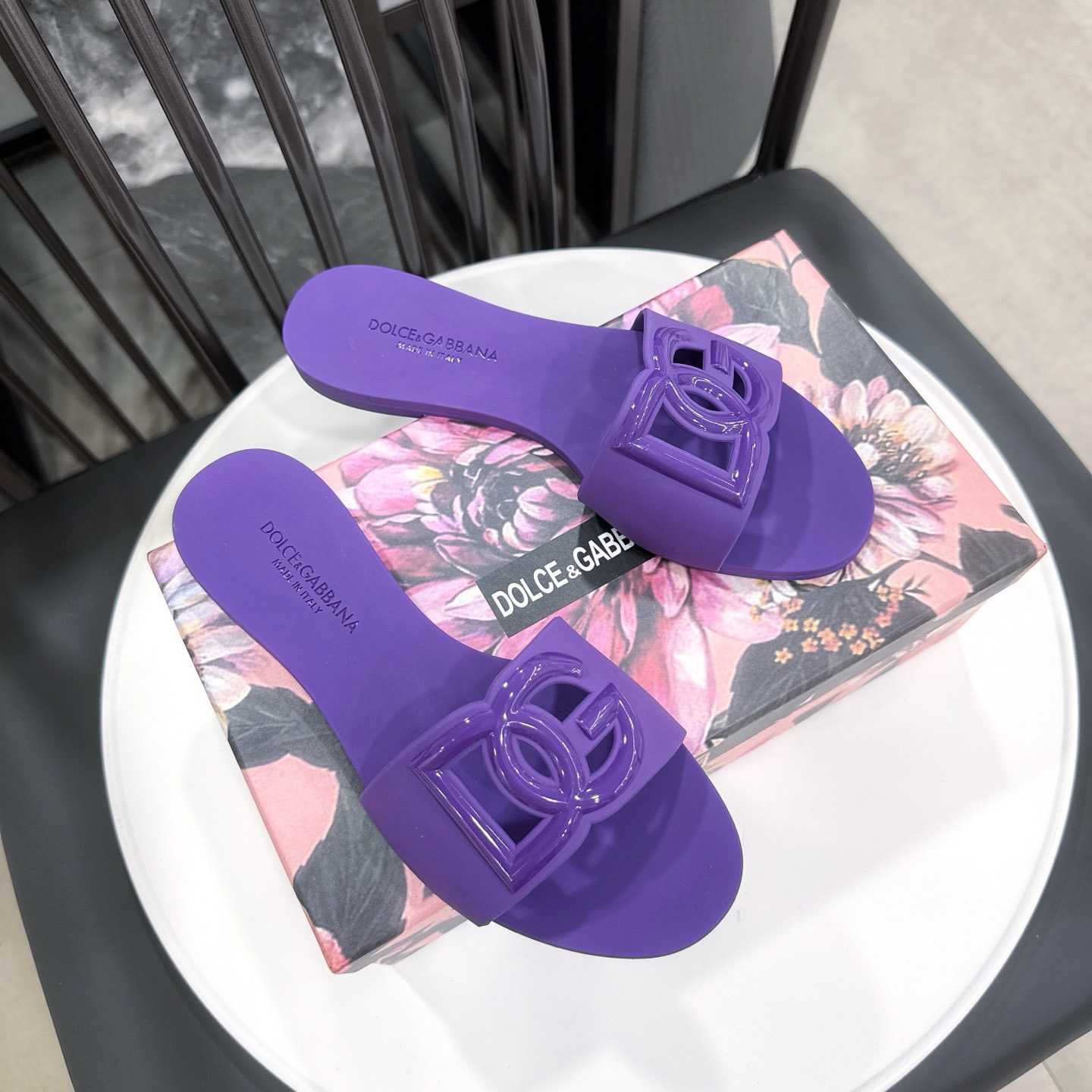 Dolce & Gabbana DG-logo Sandals - DesignerGu