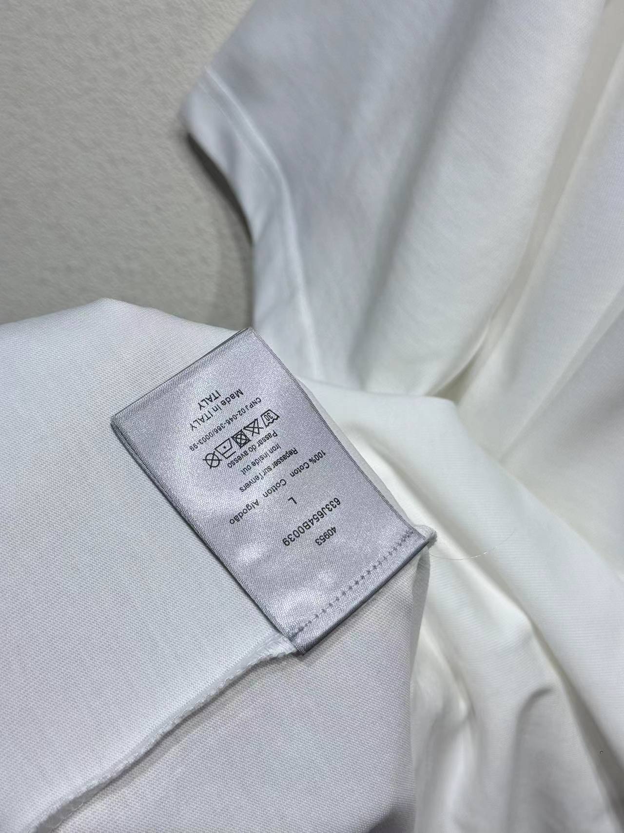 Christian Dior T-Shirt, Relaxed Fit  - DesignerGu