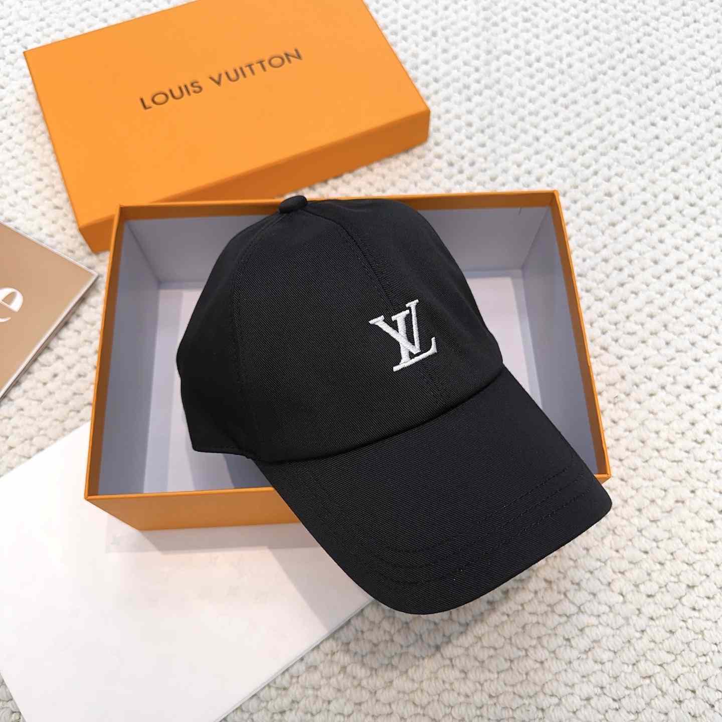 Louis Vuitton Cap - DesignerGu