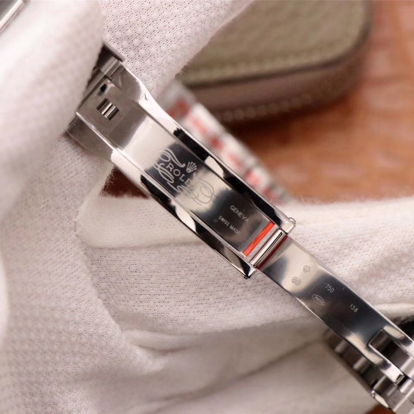 Rolex Daytona 116509/37    40mm - DesignerGu