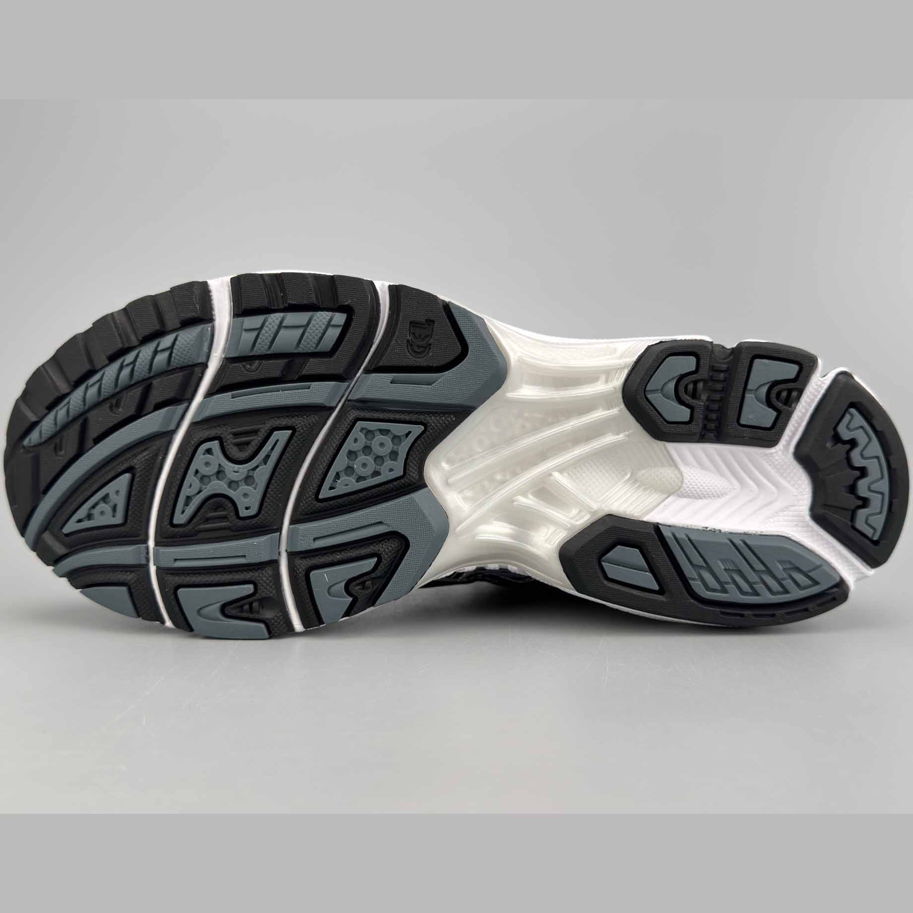 Asics GEL-Kayano 14   1203A537-020 - DesignerGu