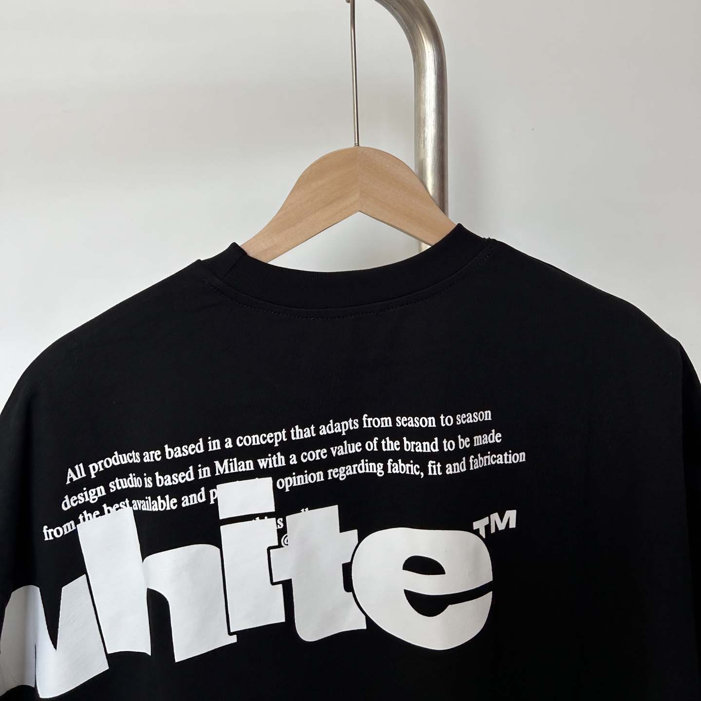 Off-White Shared Logo Cotton T-shirt - DesignerGu