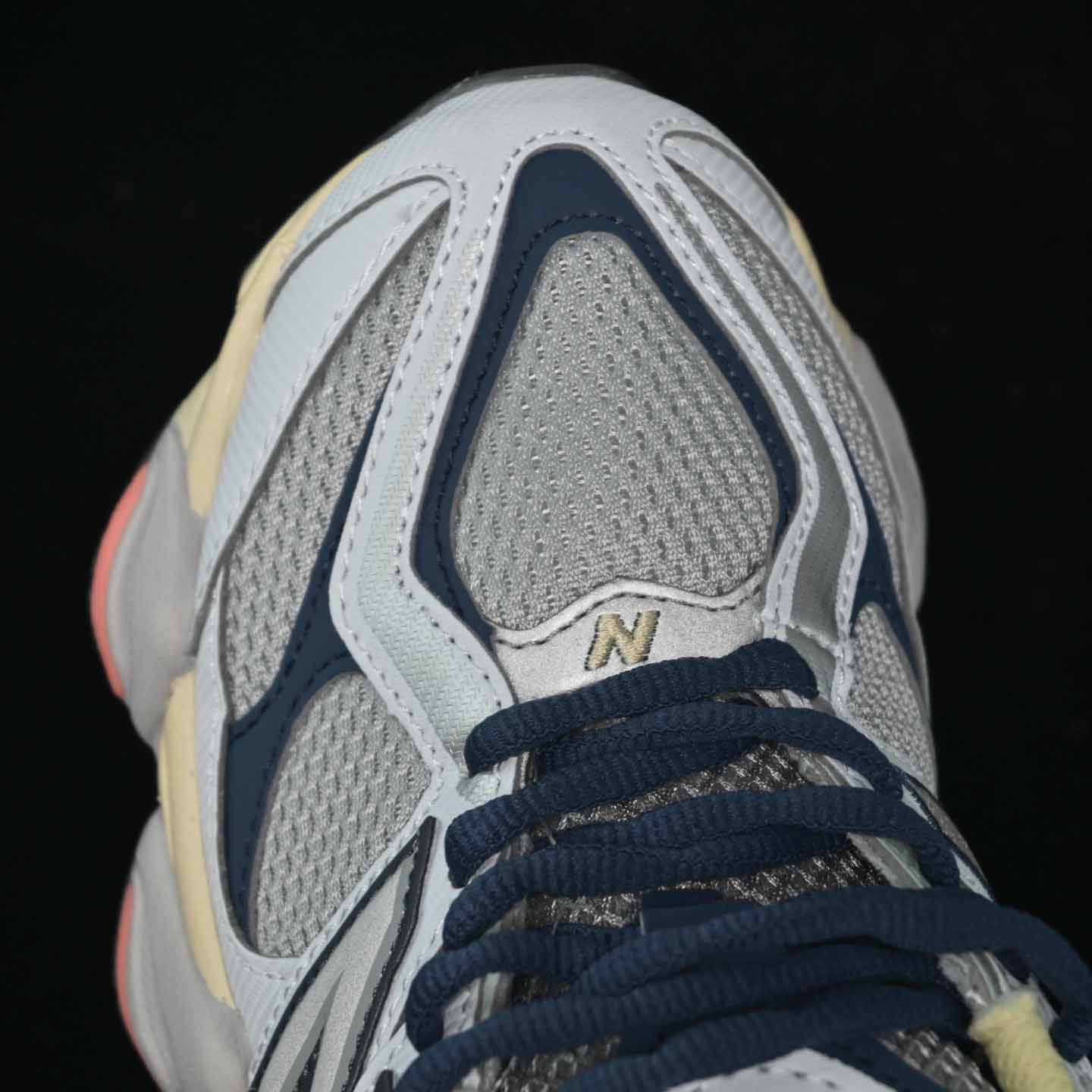 New Balance NB9060 - DesignerGu