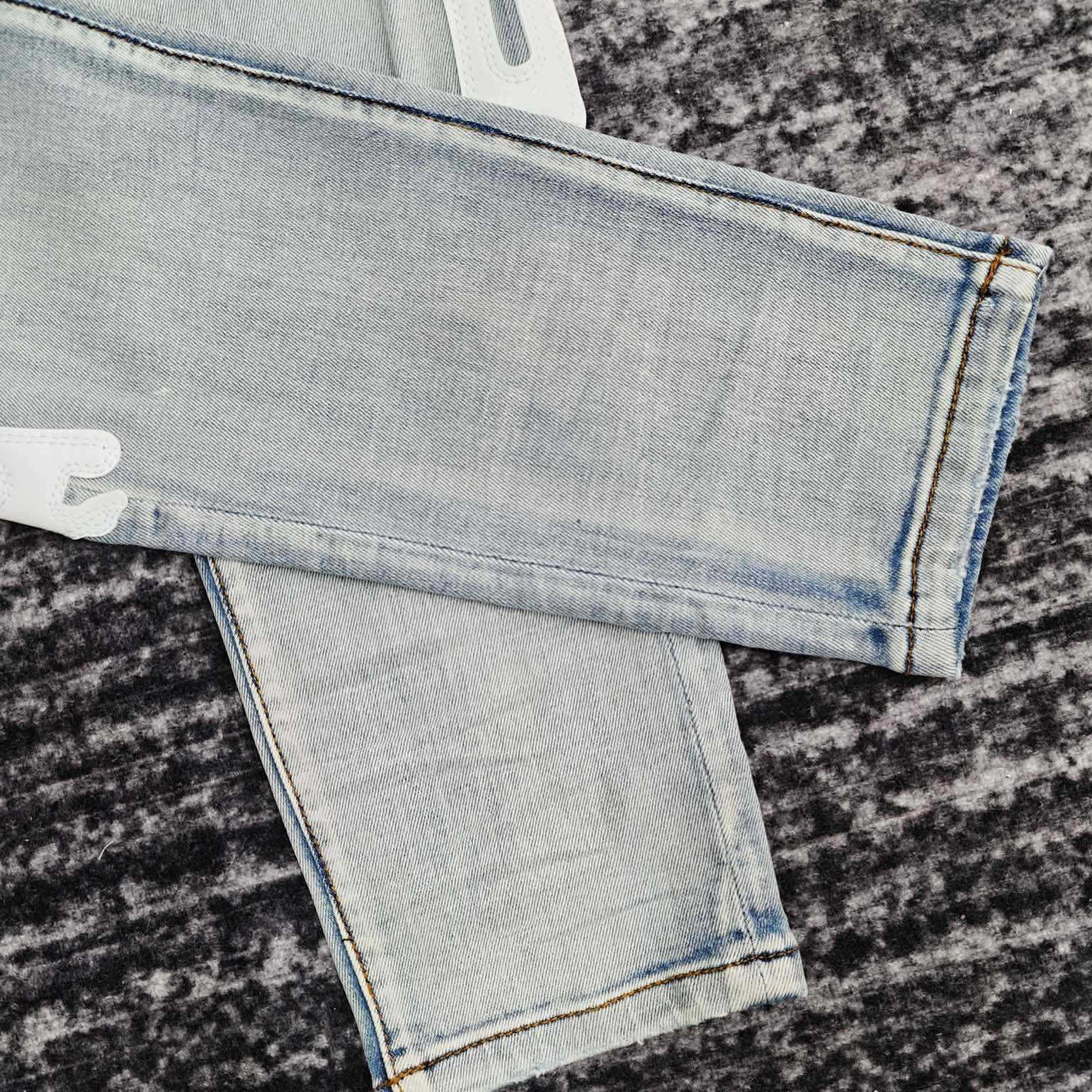 Amiri Jeans    715 - DesignerGu