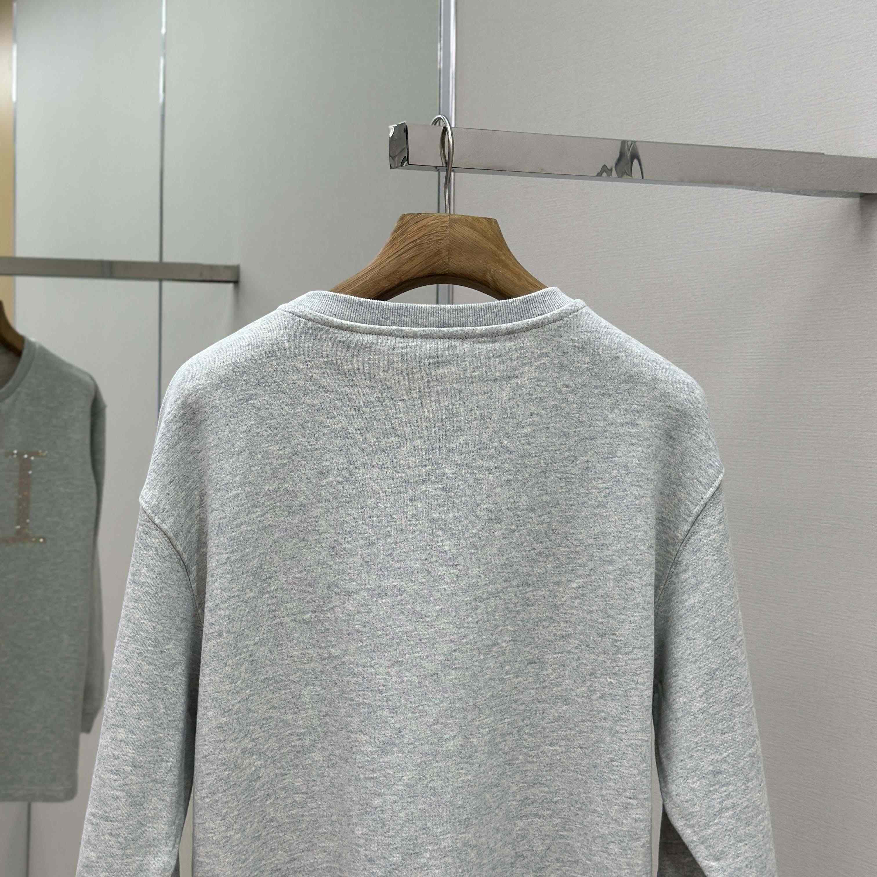 Louis Vuitton Rhinestone Signature Sweater   1AIBL9 - DesignerGu