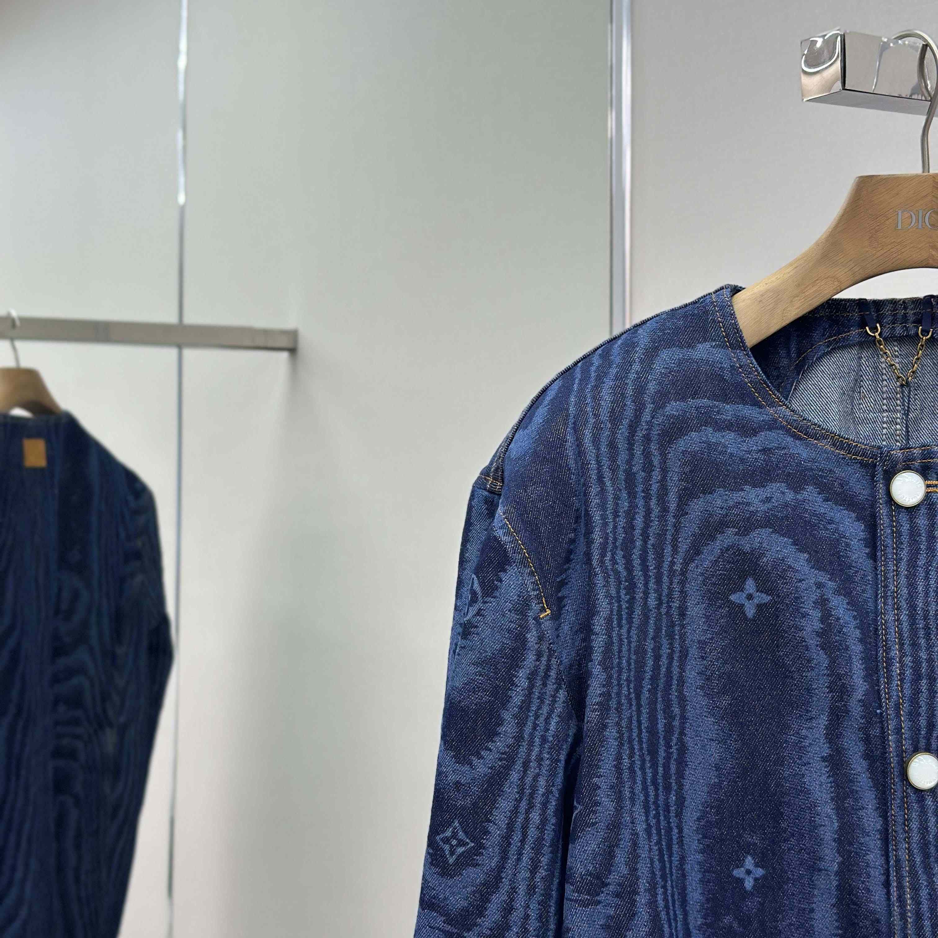 Louis Vuitton Chic Collarless Denim Jacket   1AHUXT - DesignerGu