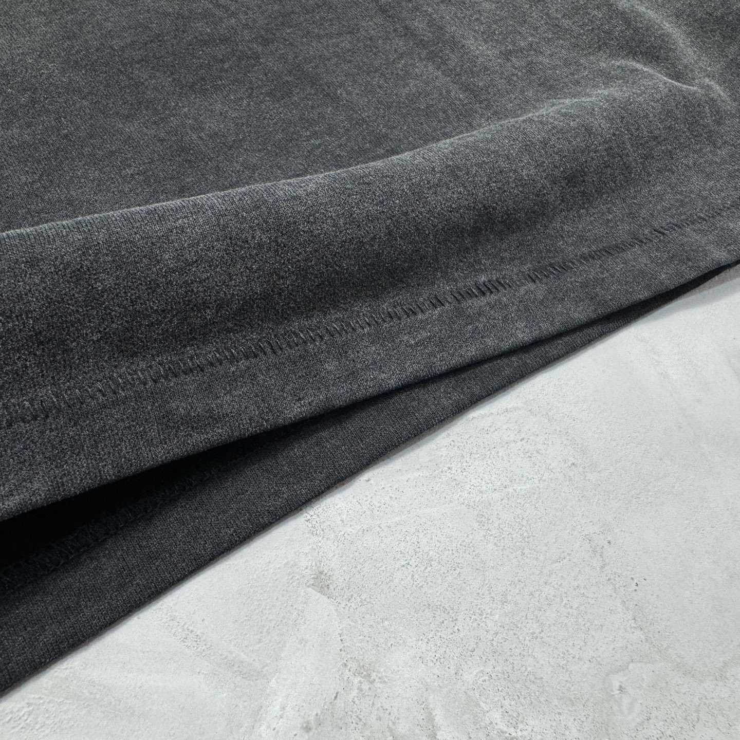 Enfants Riches Déprimés Lips Long Sleeve T-Shirt - DesignerGu