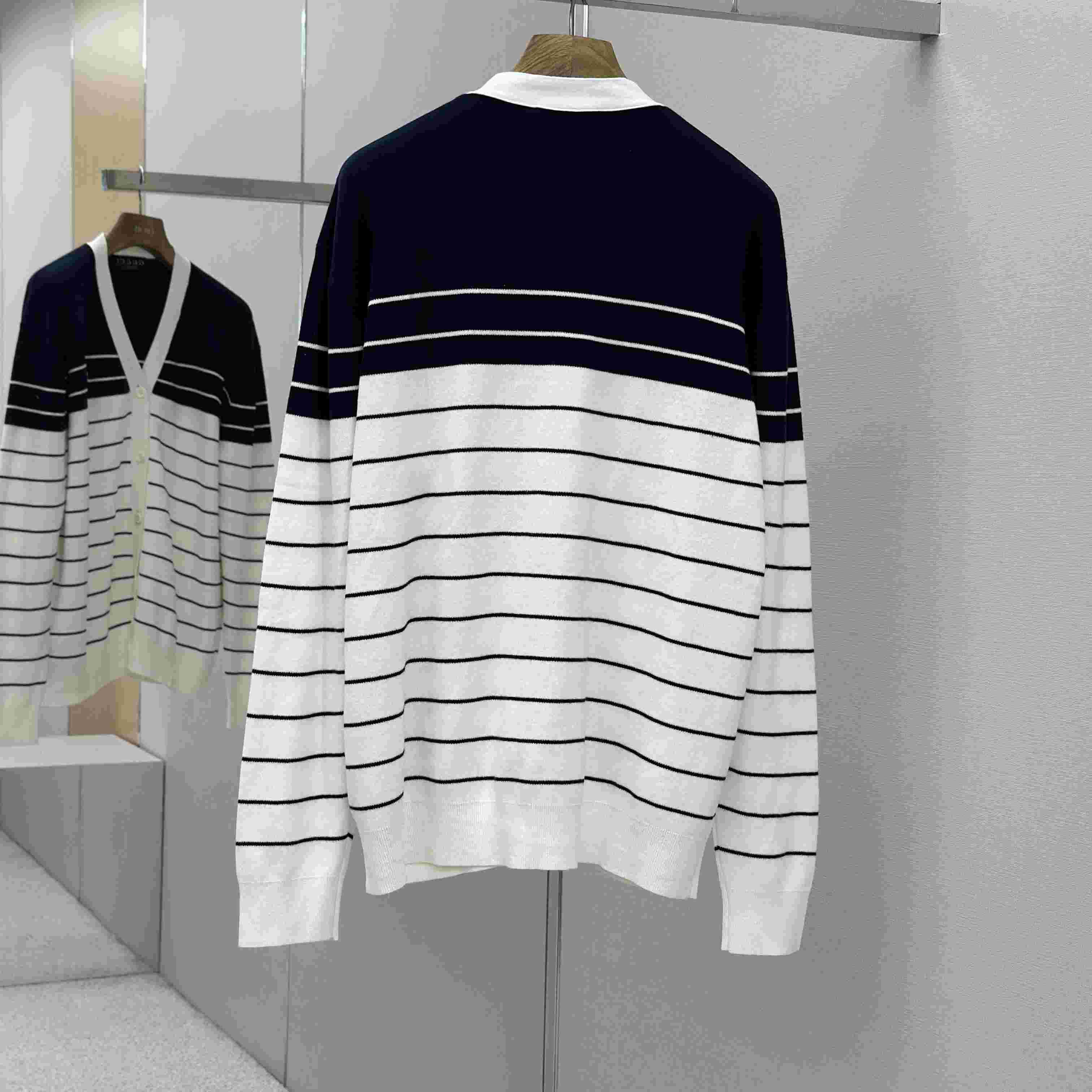 Gucci Cotton Cardigan With Embroidery - DesignerGu