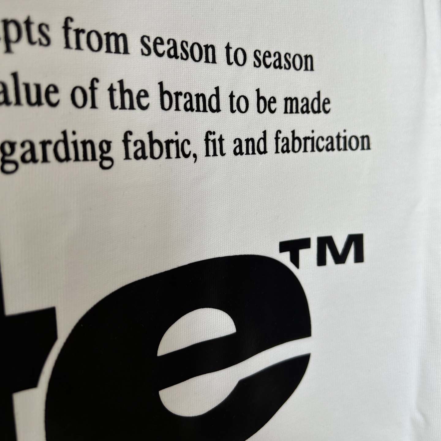 Off-White Shared Logo Cotton T-shirt - DesignerGu