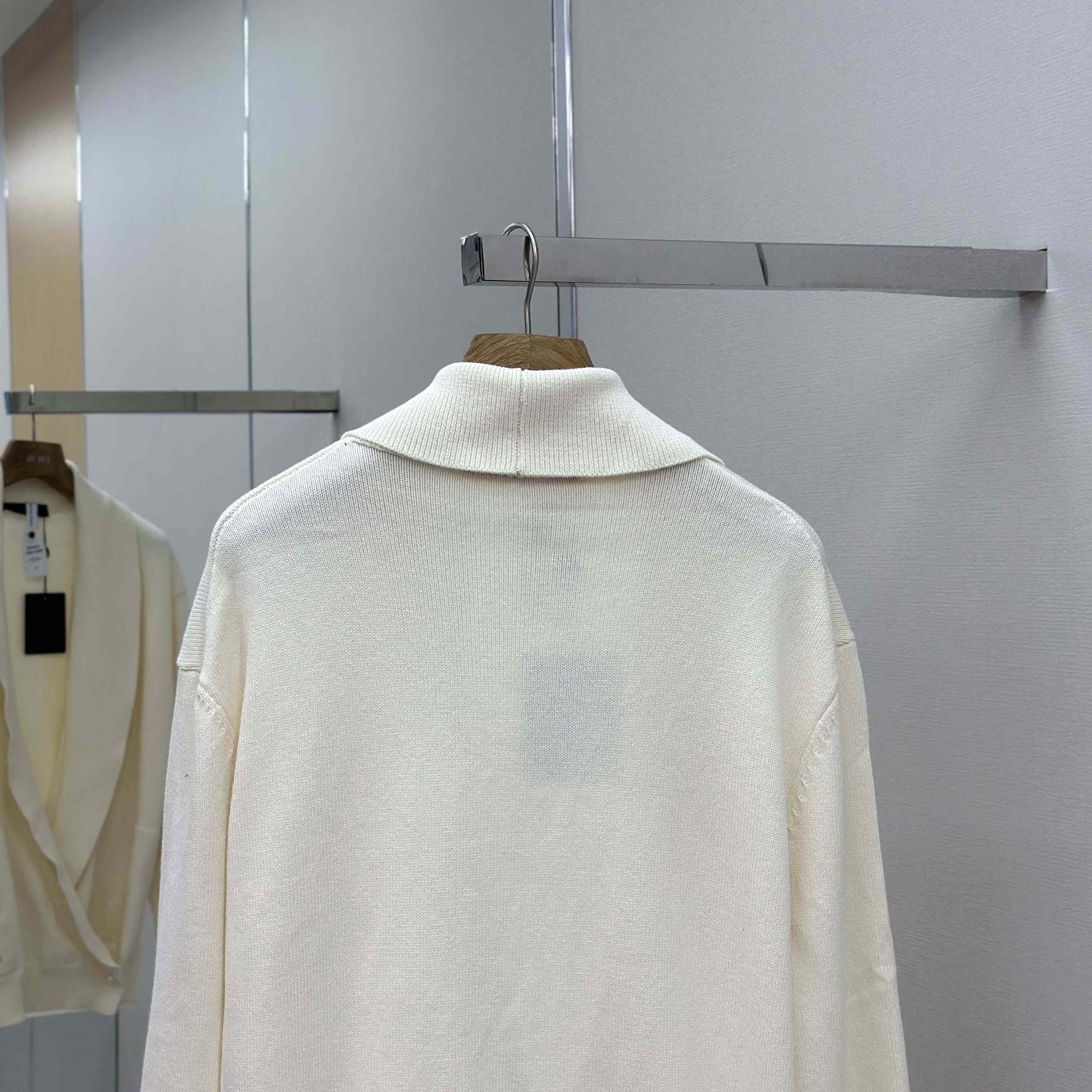 Louis Vuitton Shawl Collar Knit Jacket   1AHVNR - DesignerGu