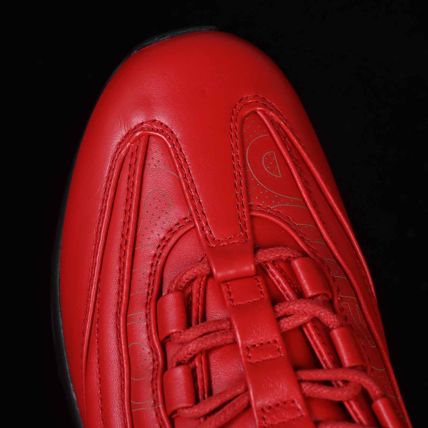 Supreme x Nike Air Max 95 Lux    CI0999-600 - DesignerGu