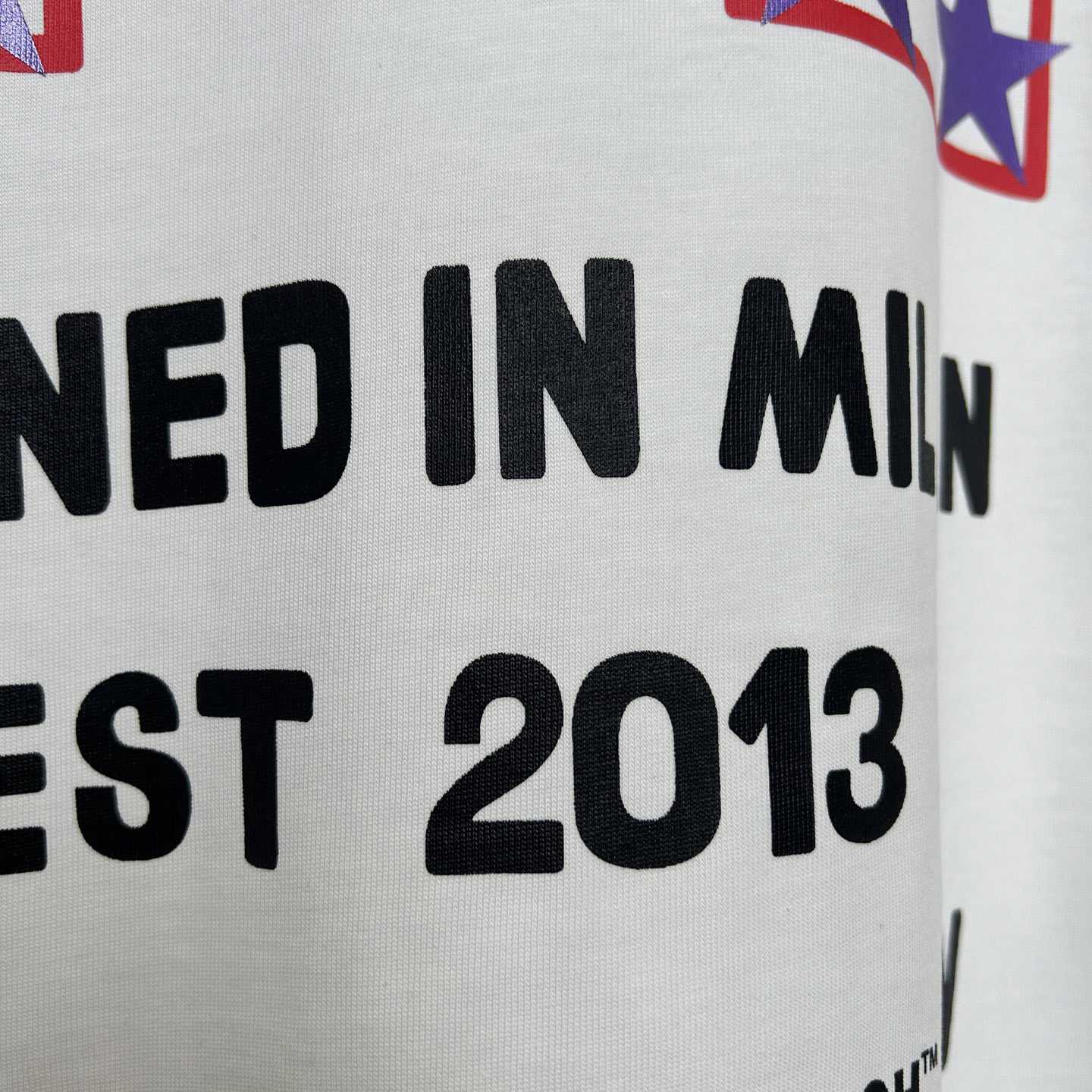 Off-White White Starry Arrow T-Shirt - DesignerGu