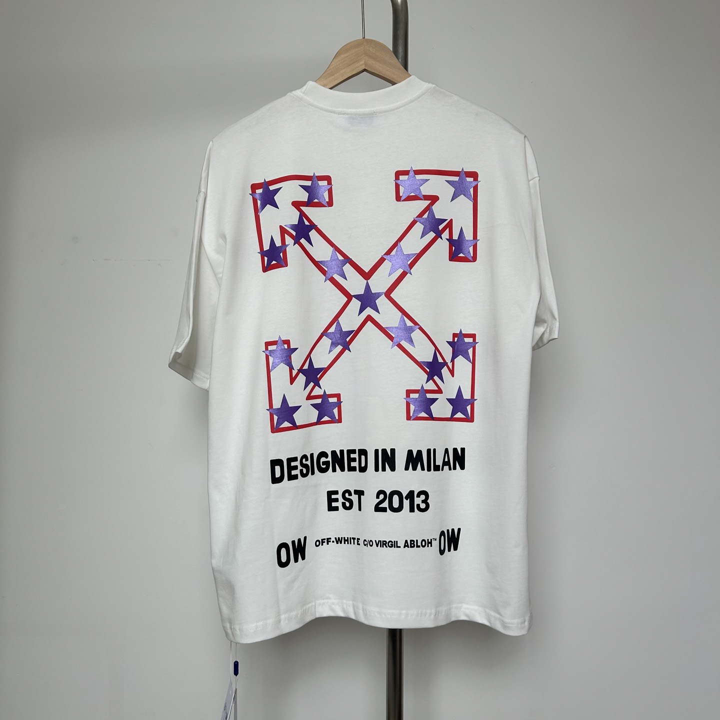 Off-White White Starry Arrow T-Shirt - DesignerGu