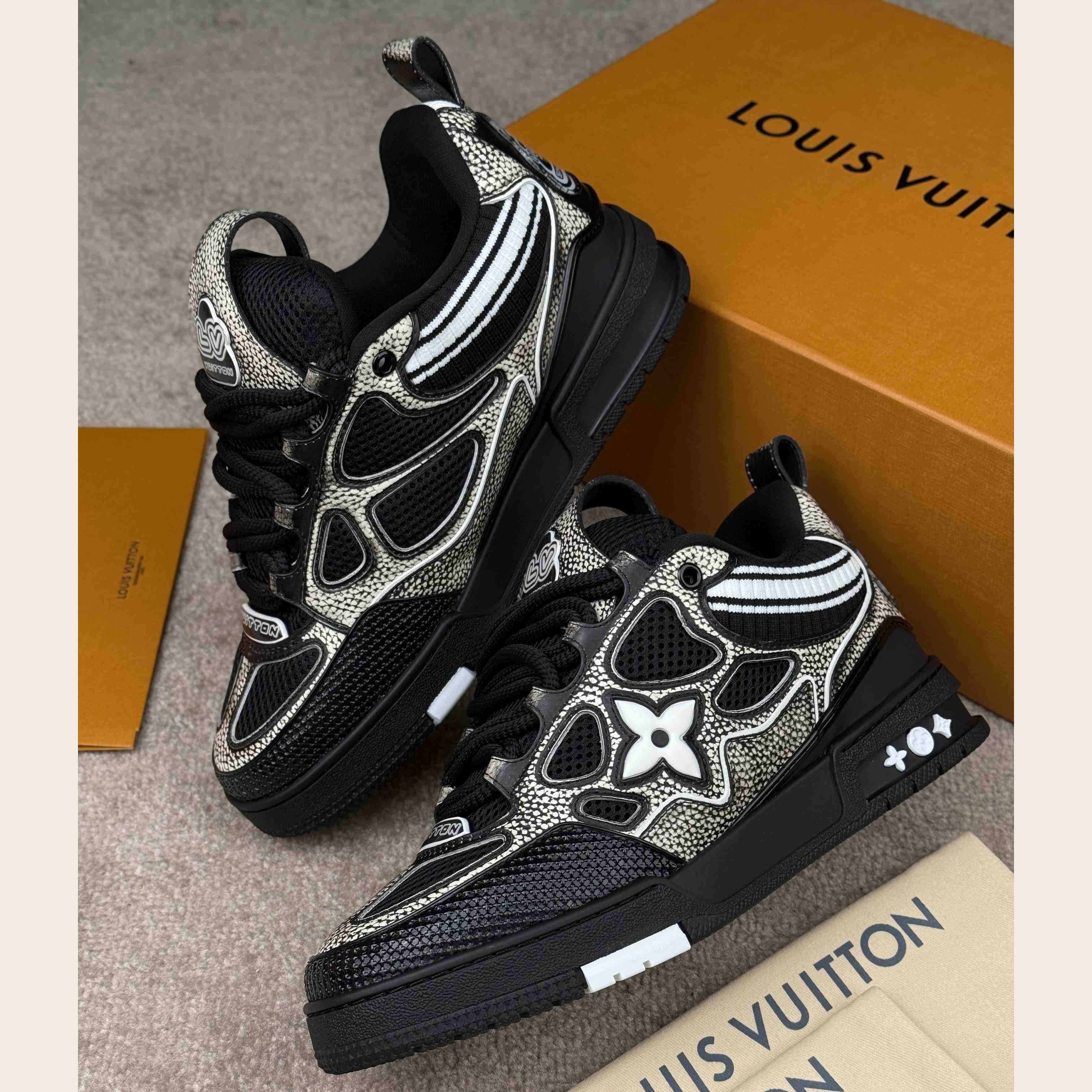 Louis Vuitton LV Skate Sneaker   1AHSX7 - DesignerGu