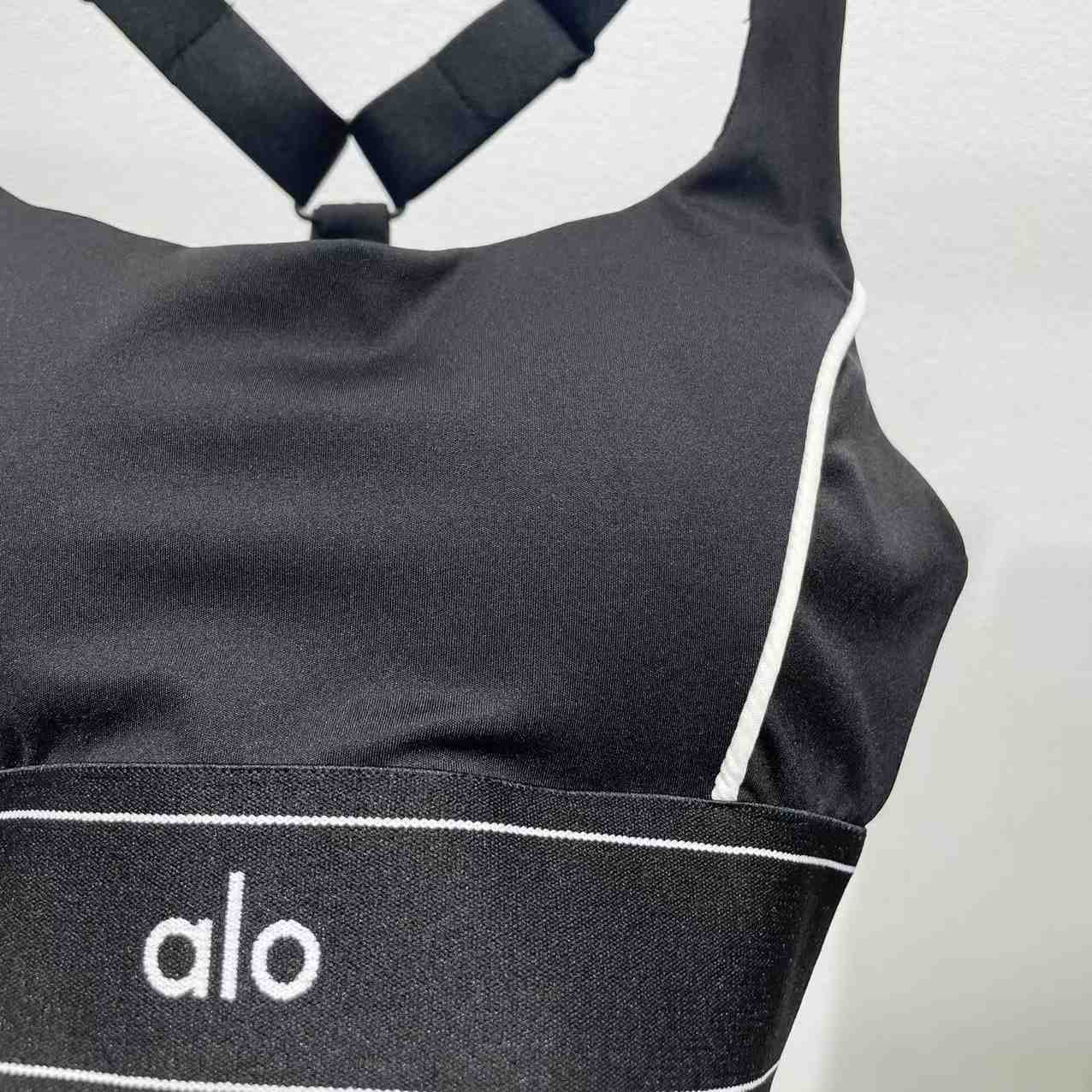Alo Yoga - DesignerGu