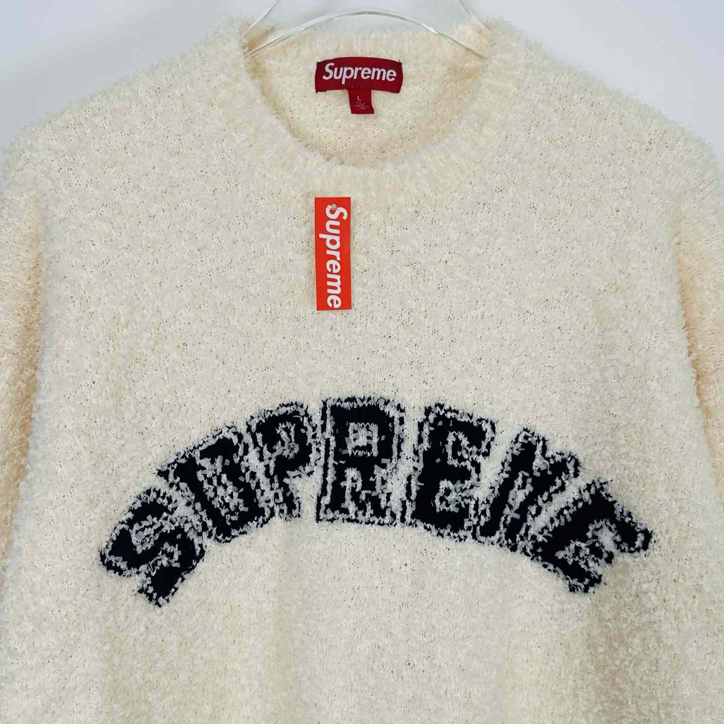 Supreme Textured Arc Sweater - DesignerGu
