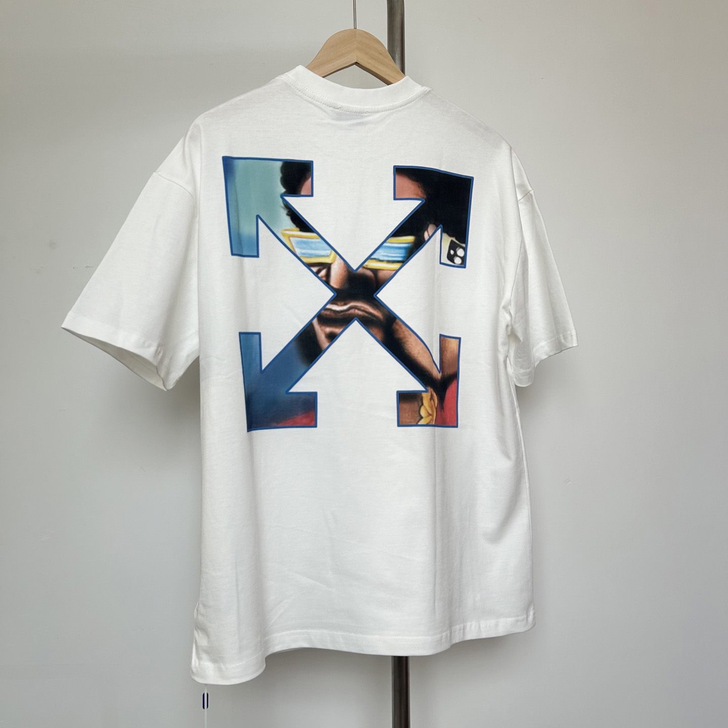 Off-White White Barber Arrow T-Shirt - DesignerGu