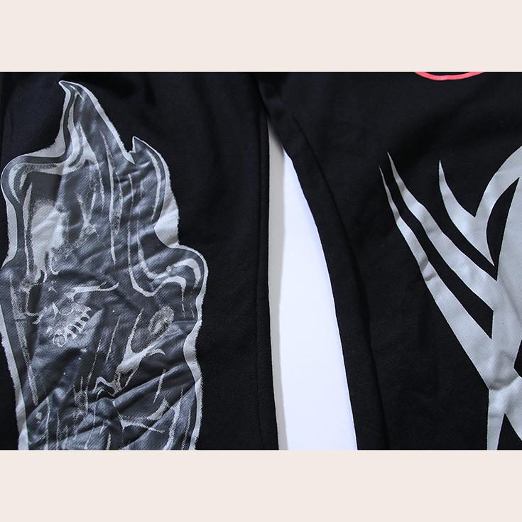 Hellstar Airbrushed Skull Closed Elastic Bottom Sweatpants Midnight Dye Black  - DesignerGu