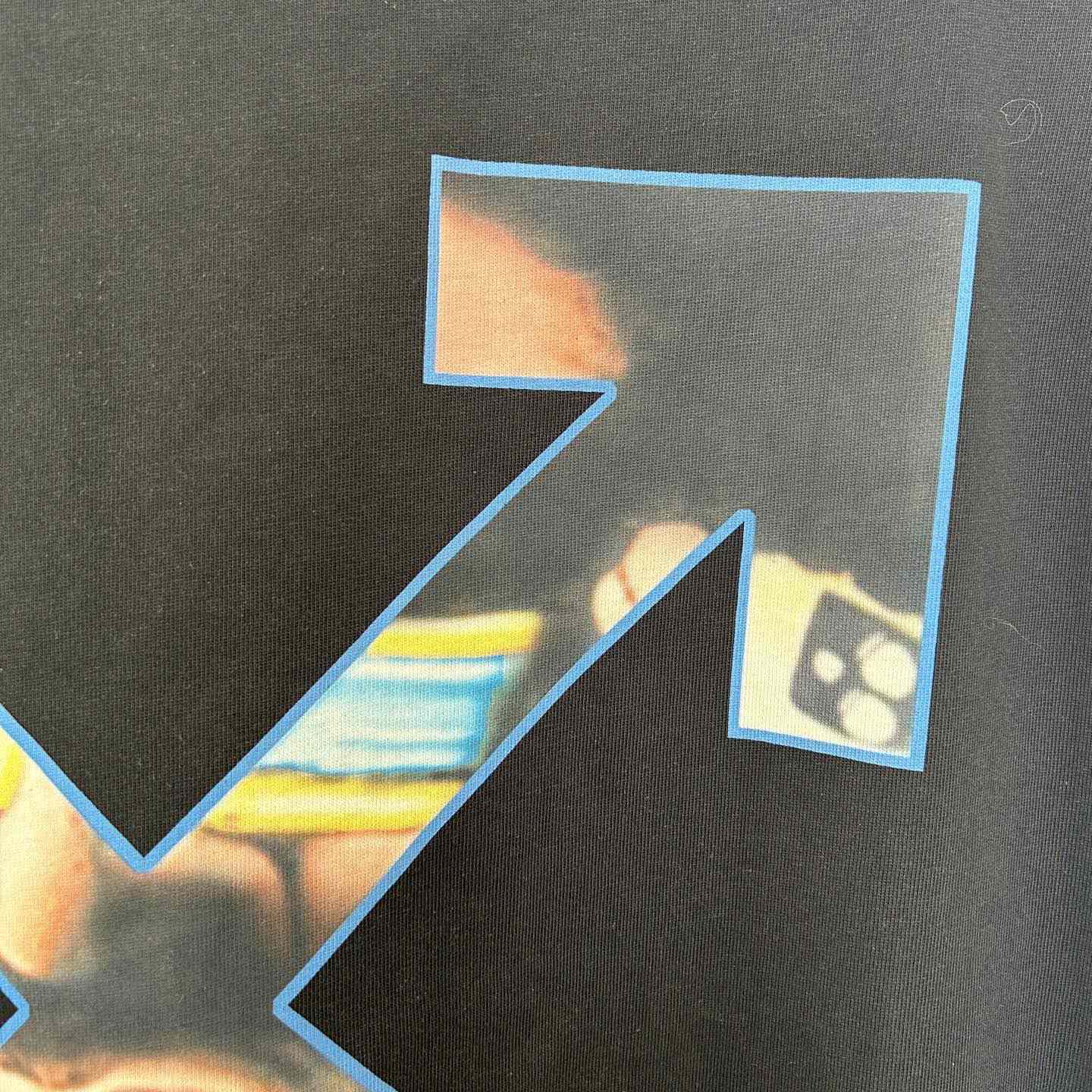 Off-White Black Barber Arrow T-Shirt - DesignerGu