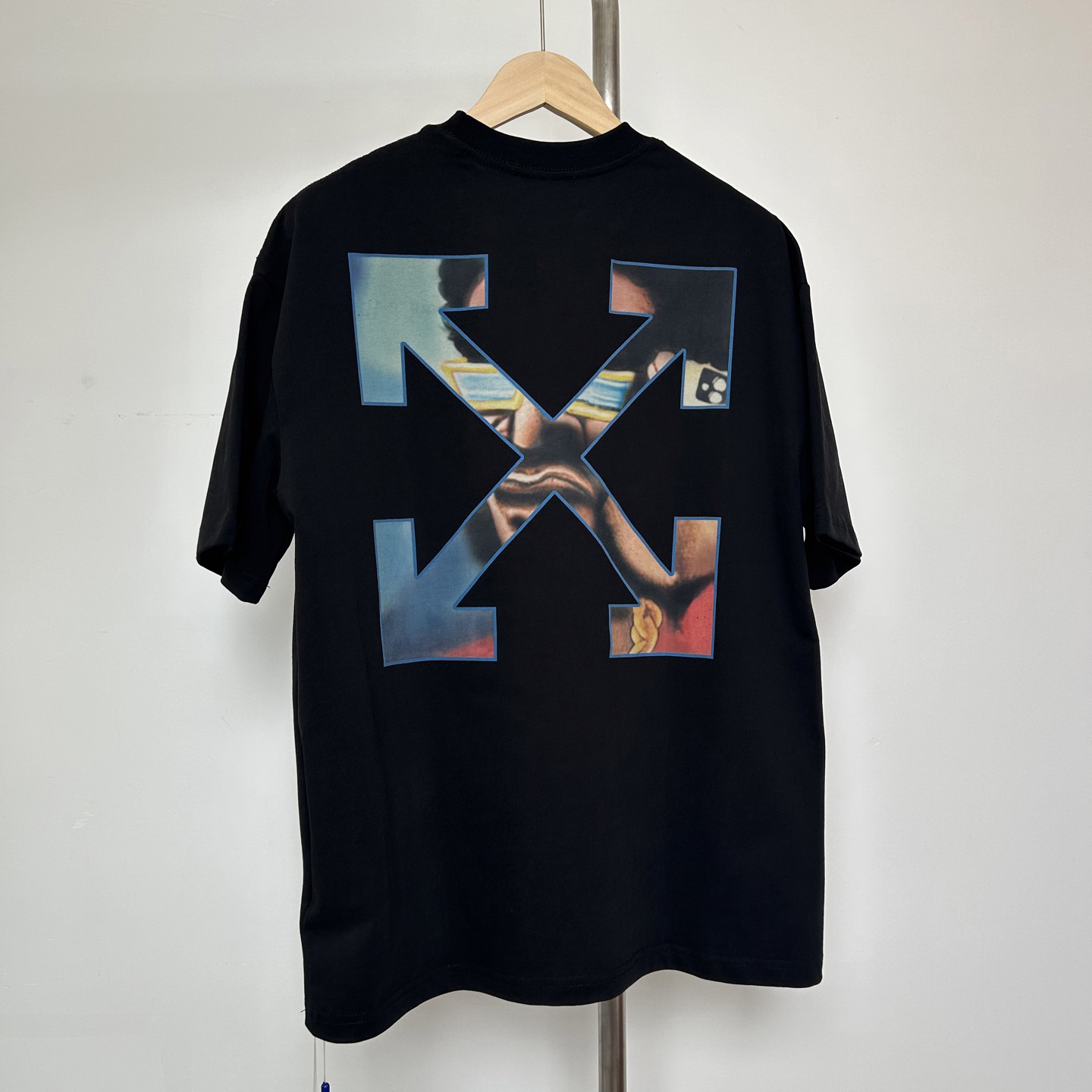Off-White Black Barber Arrow T-Shirt - DesignerGu
