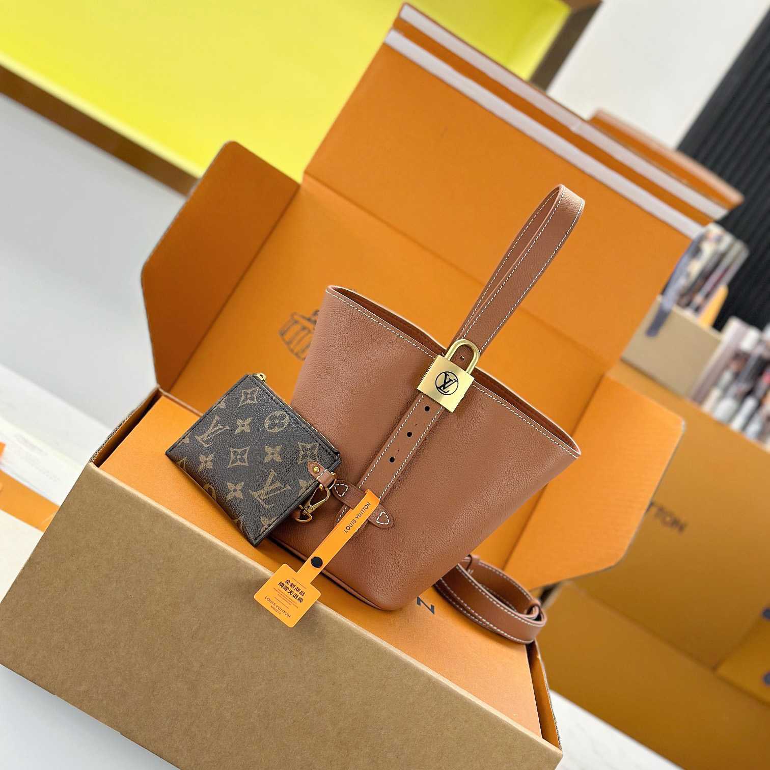 Louis Vuitton Low Key All In BB   M14416 - DesignerGu