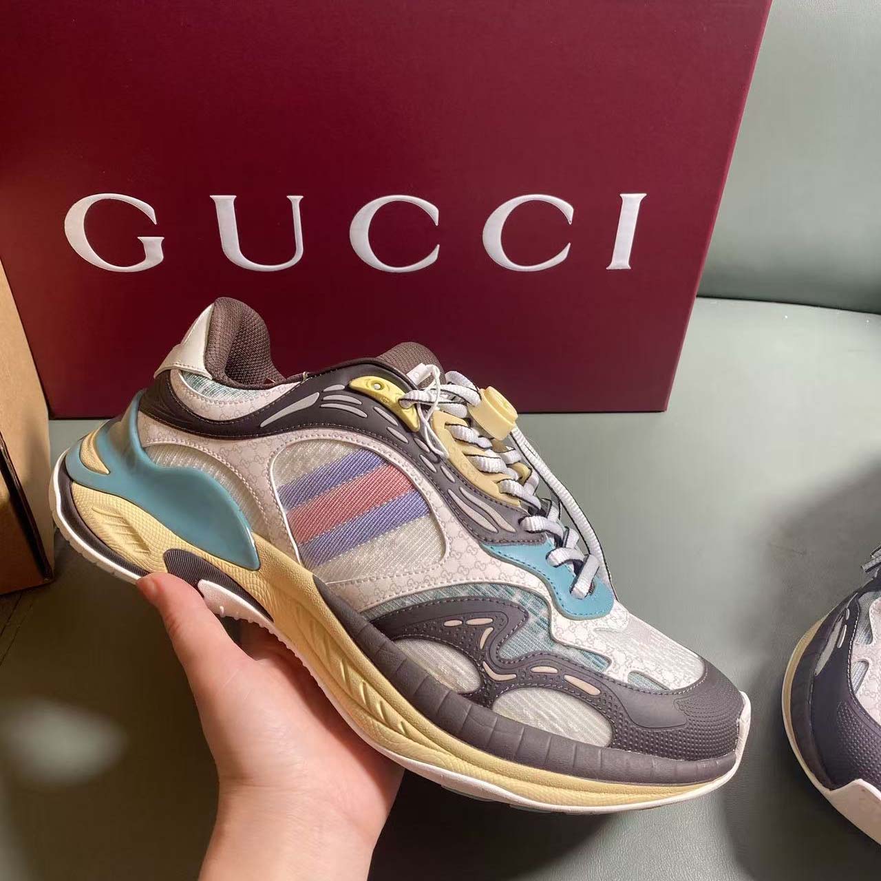 Gucci Men's Gucci 2.0 Sneaker - DesignerGu