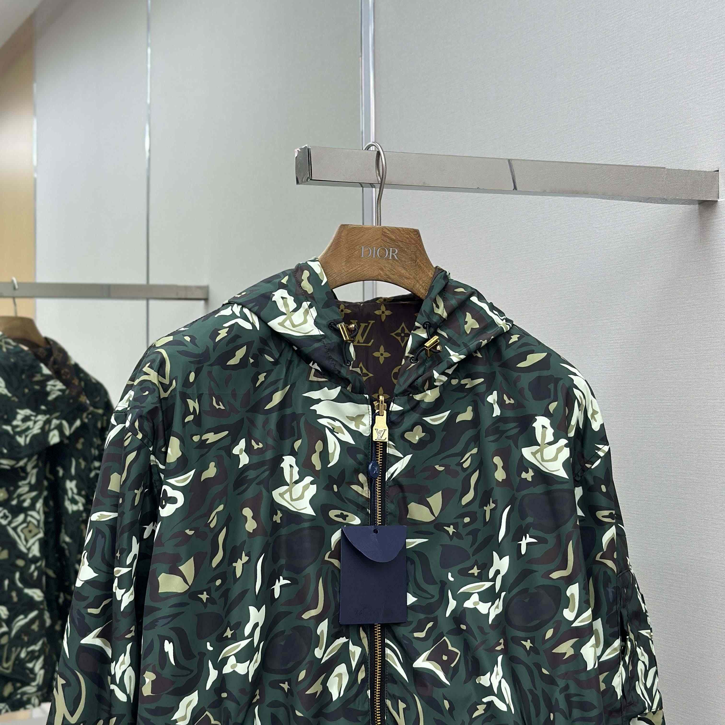 Louis Vuitton Monogram Reversible Windbreaker   1AILQT - DesignerGu