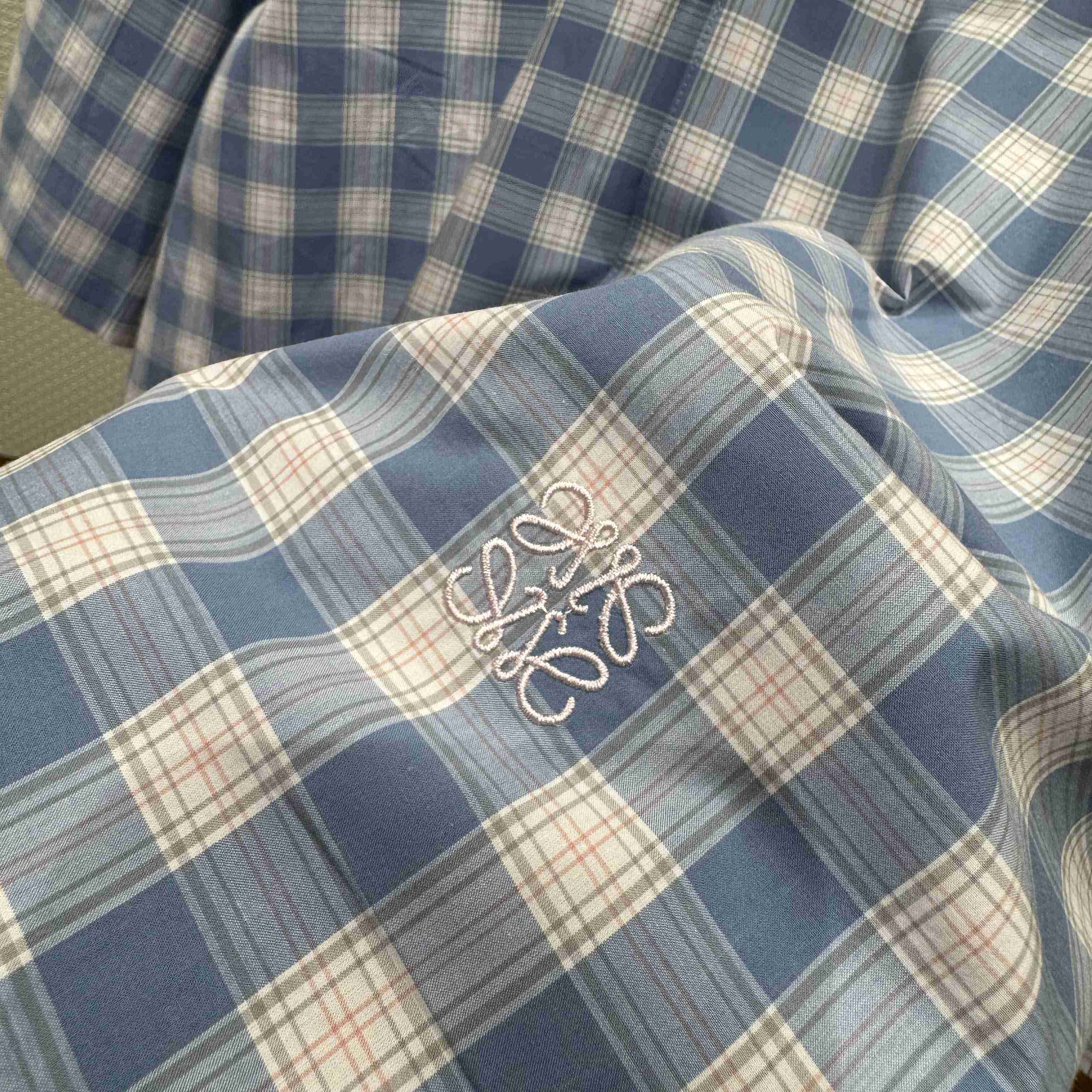 Loewe Short Sleeve Shirt - DesignerGu