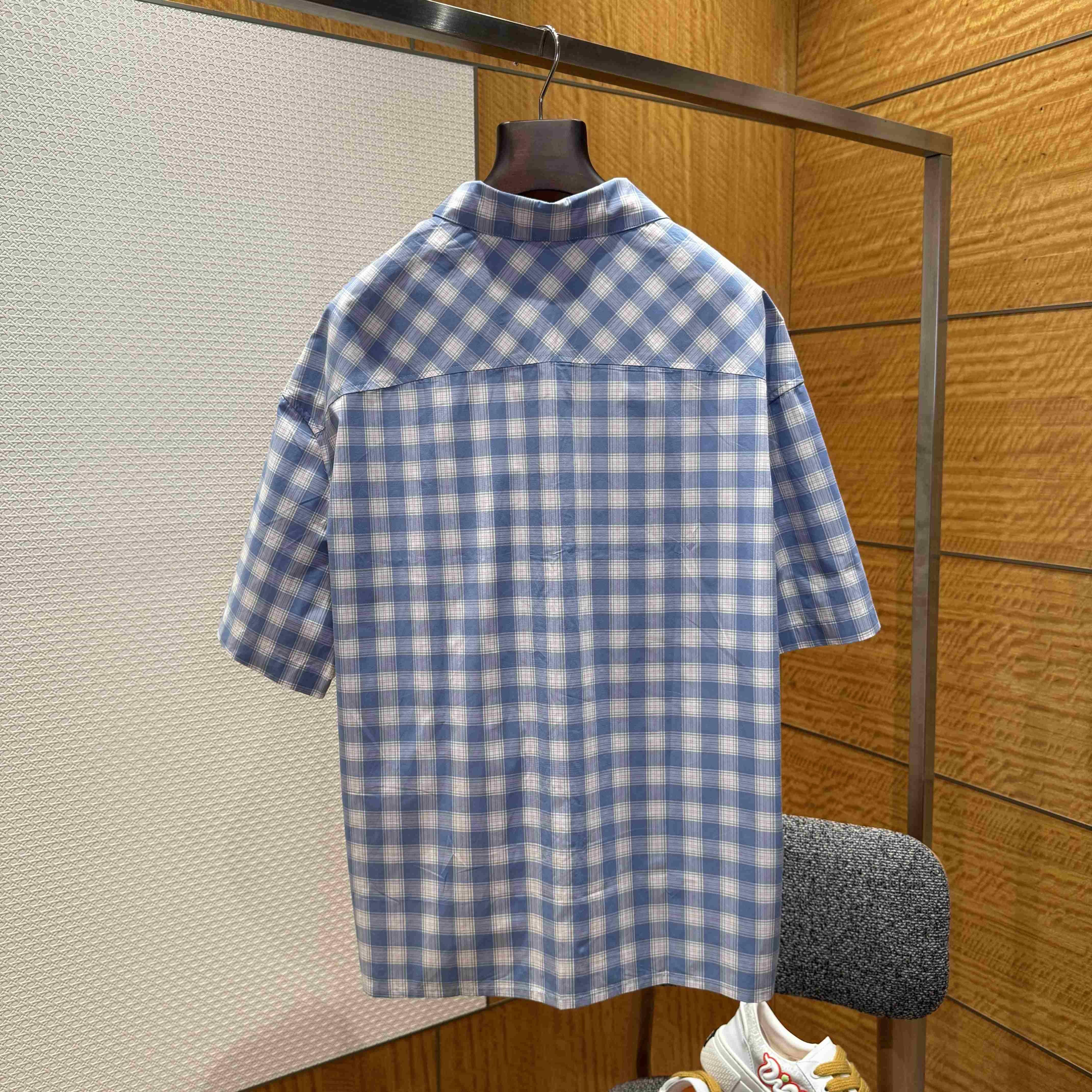 Loewe Short Sleeve Shirt - DesignerGu