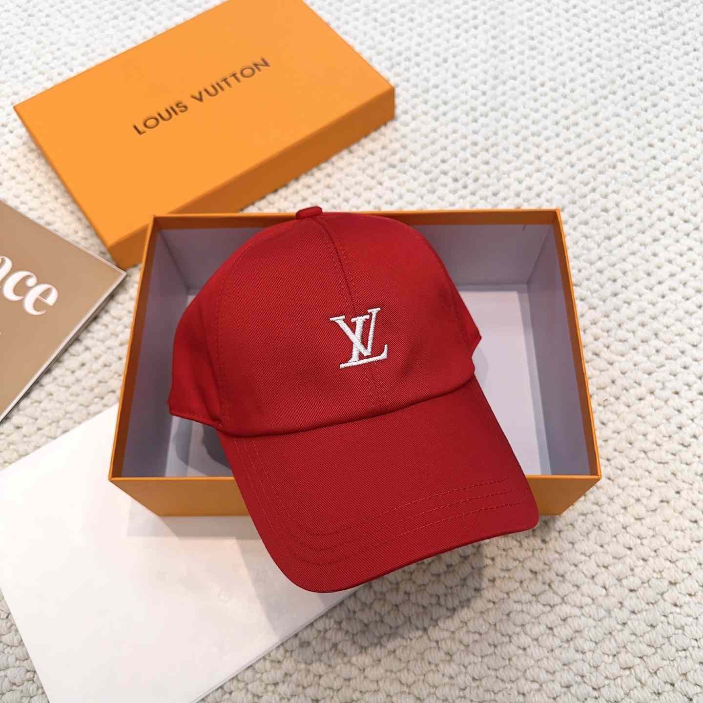 Louis Vuitton Cap - DesignerGu