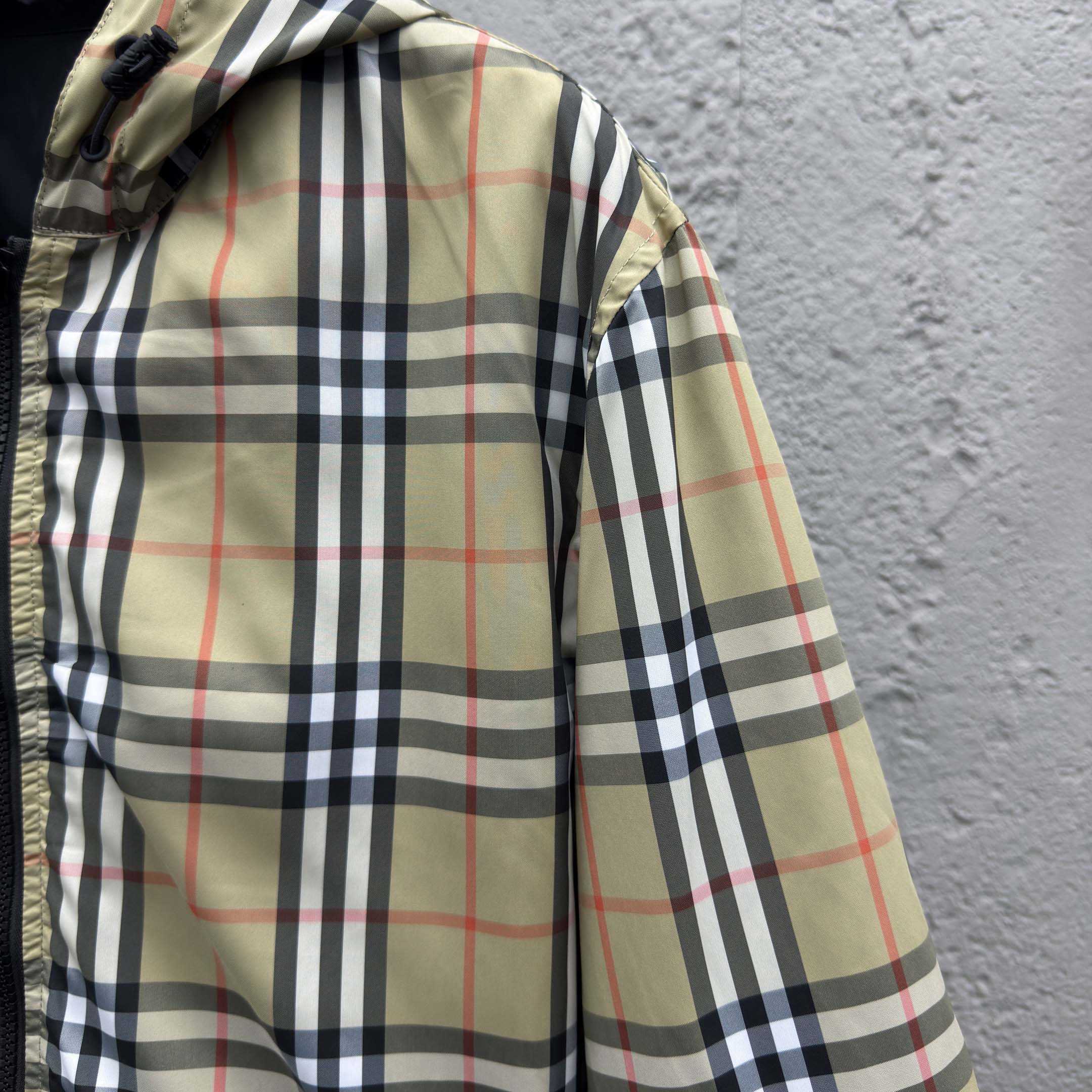 Burberry Check Jacket - DesignerGu