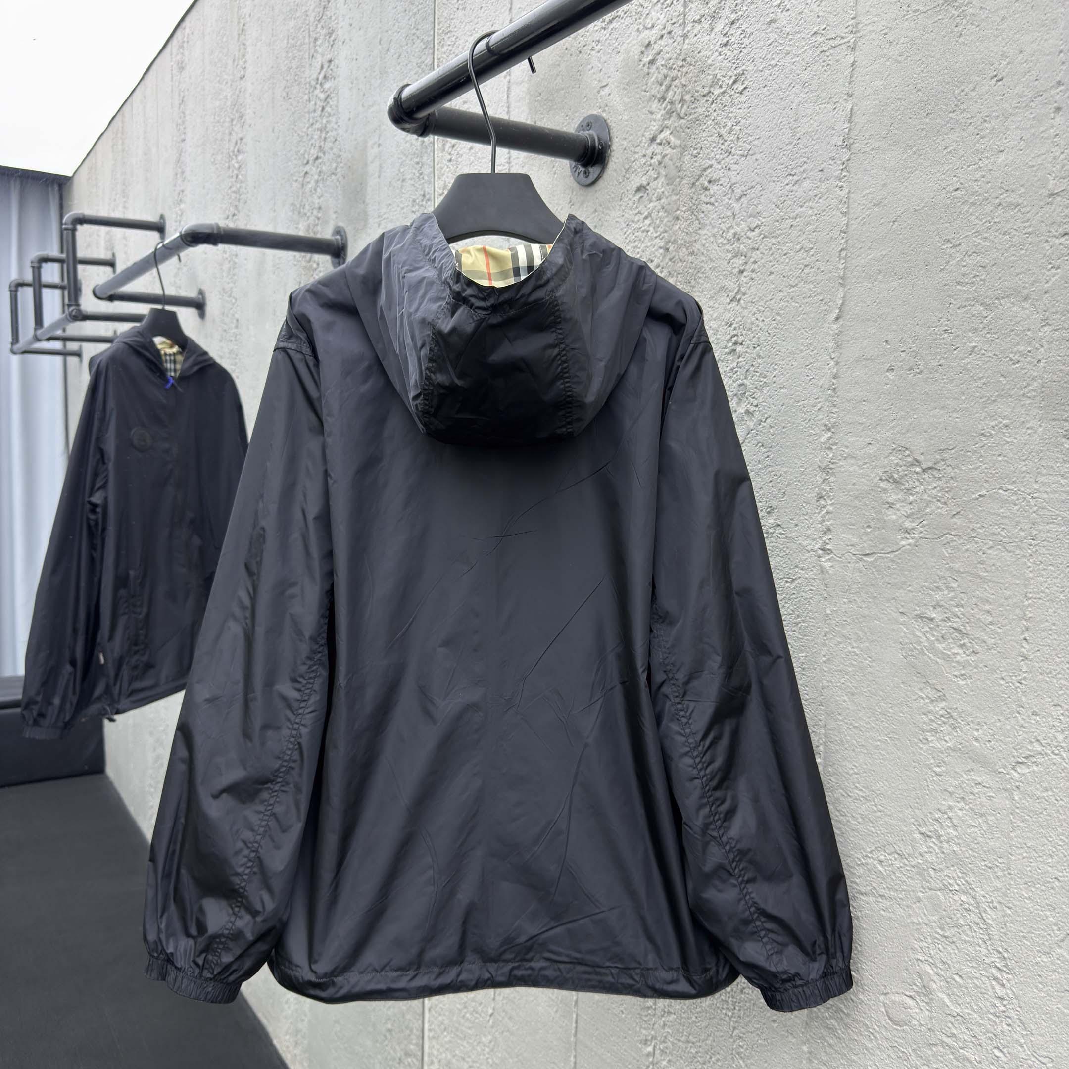 Burberry Check Jacket - DesignerGu