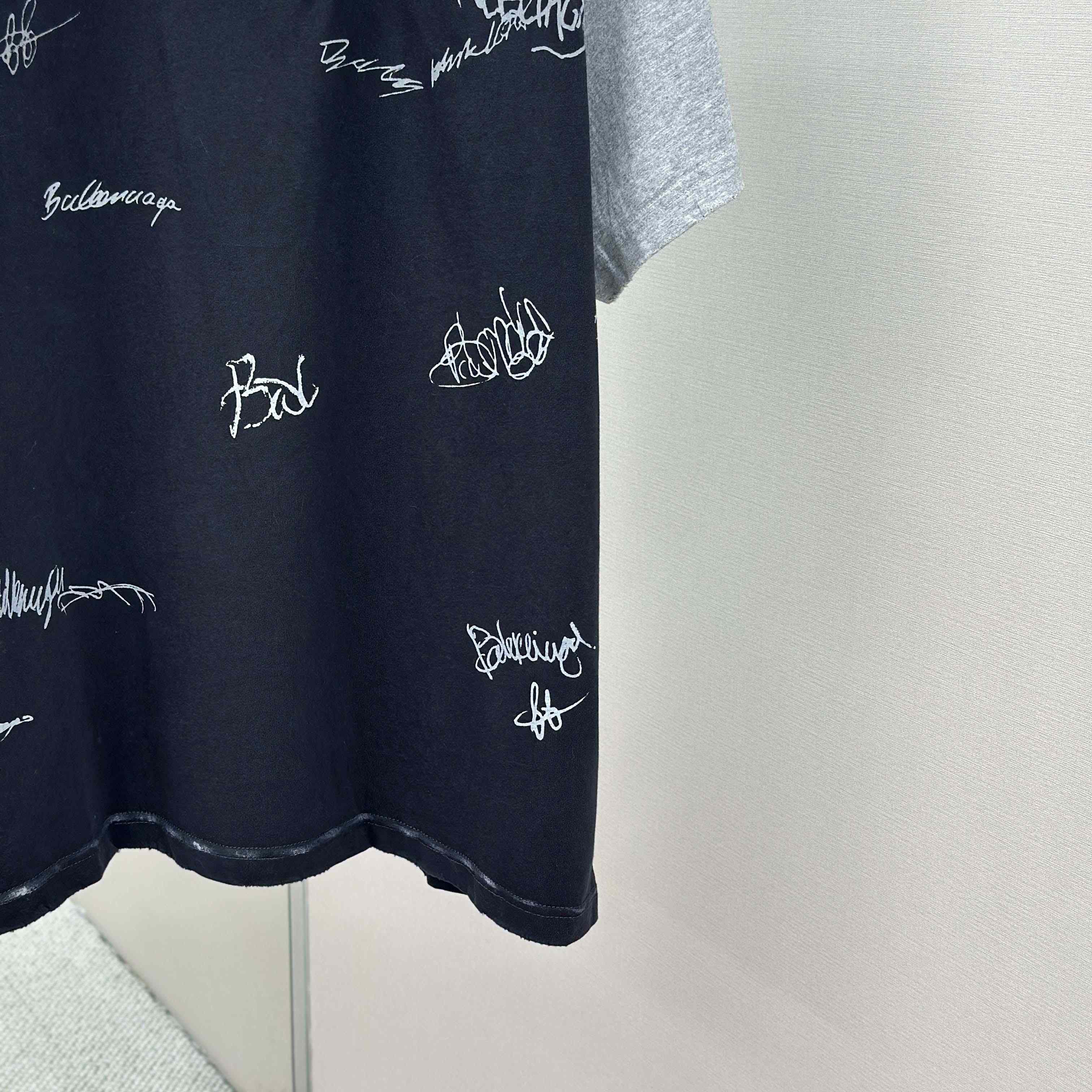 Balenciaga Taped Balenciaga Back T-Shirt Medium Fit in heather grey dry jersey - DesignerGu