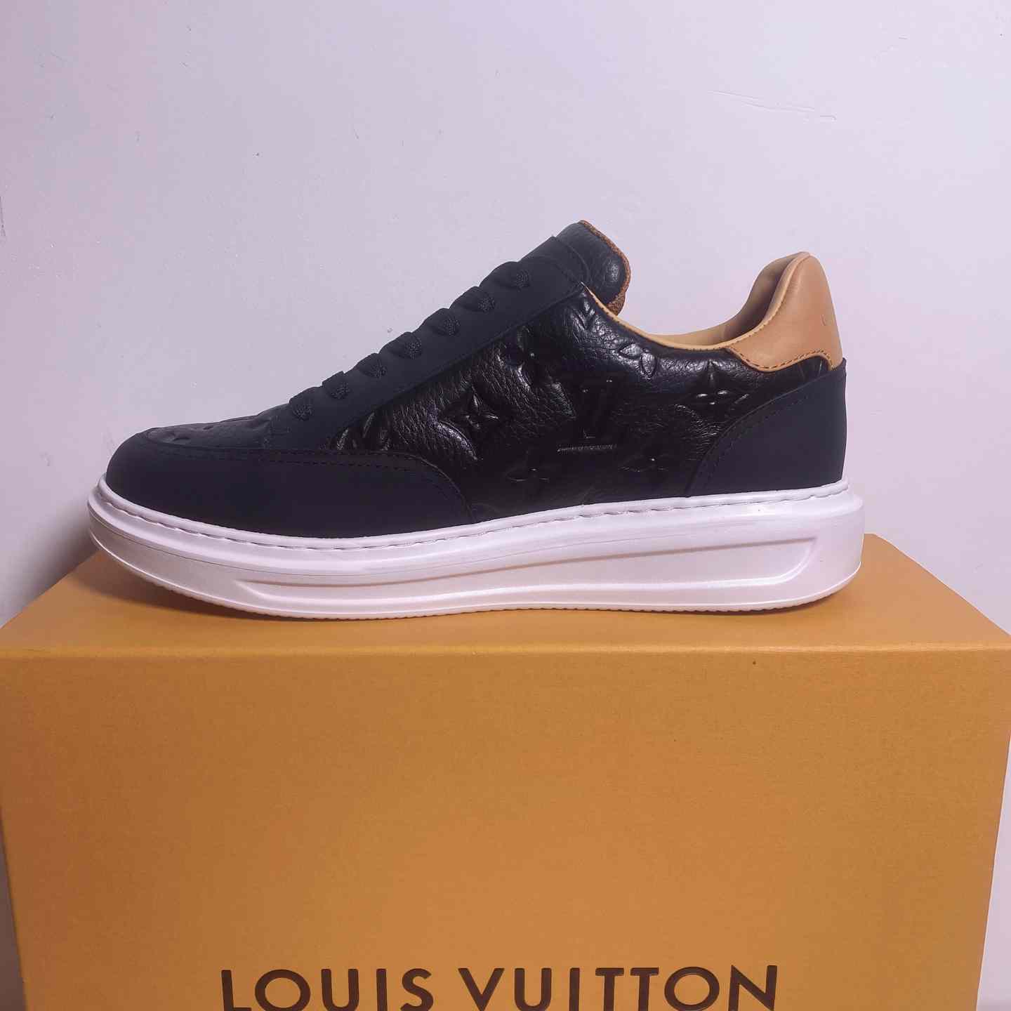 Louis Vuitton Beverly Hills Sneaker   1A8V43 - DesignerGu