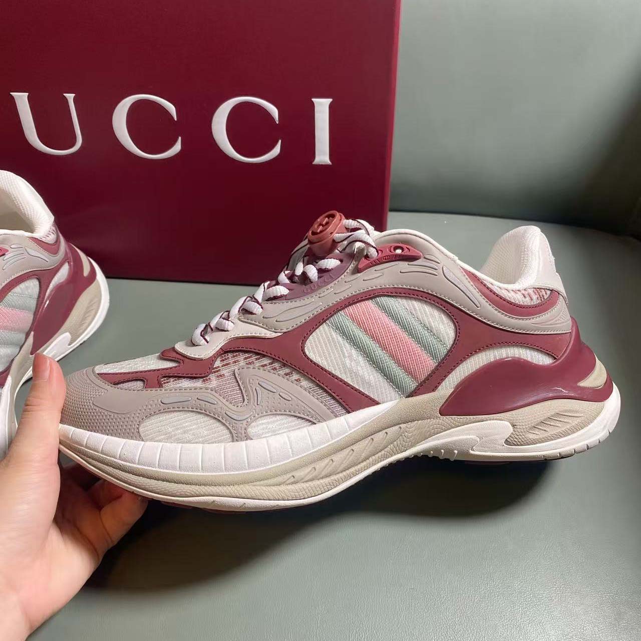 Gucci Men's Gucci 2.0 Sneaker - DesignerGu