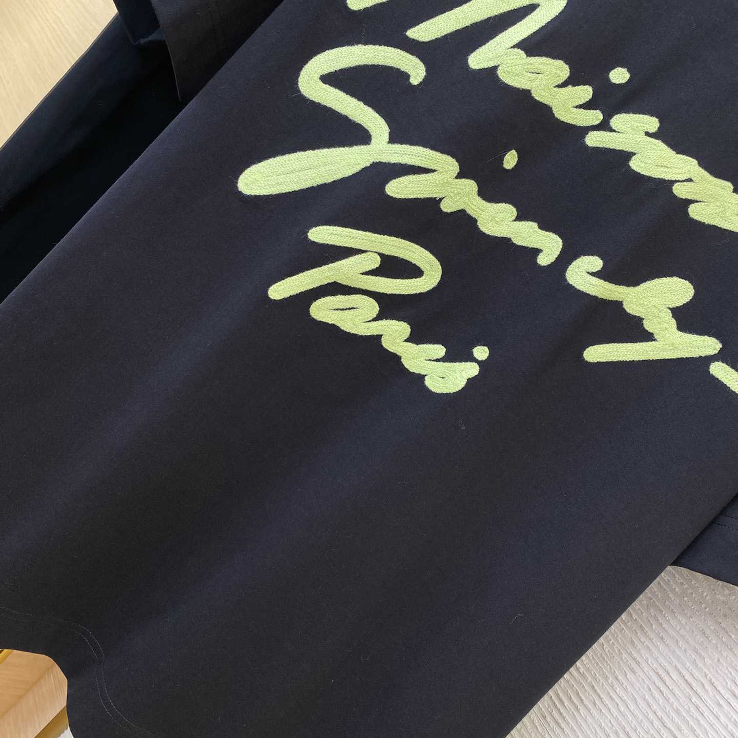 Givenchy Maison GIVENCHY t-shirt in cotton in - black/green - DesignerGu