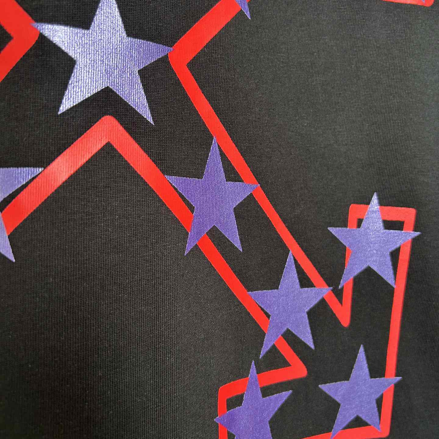 Off-White Black Starry Arrow T-Shirt - DesignerGu