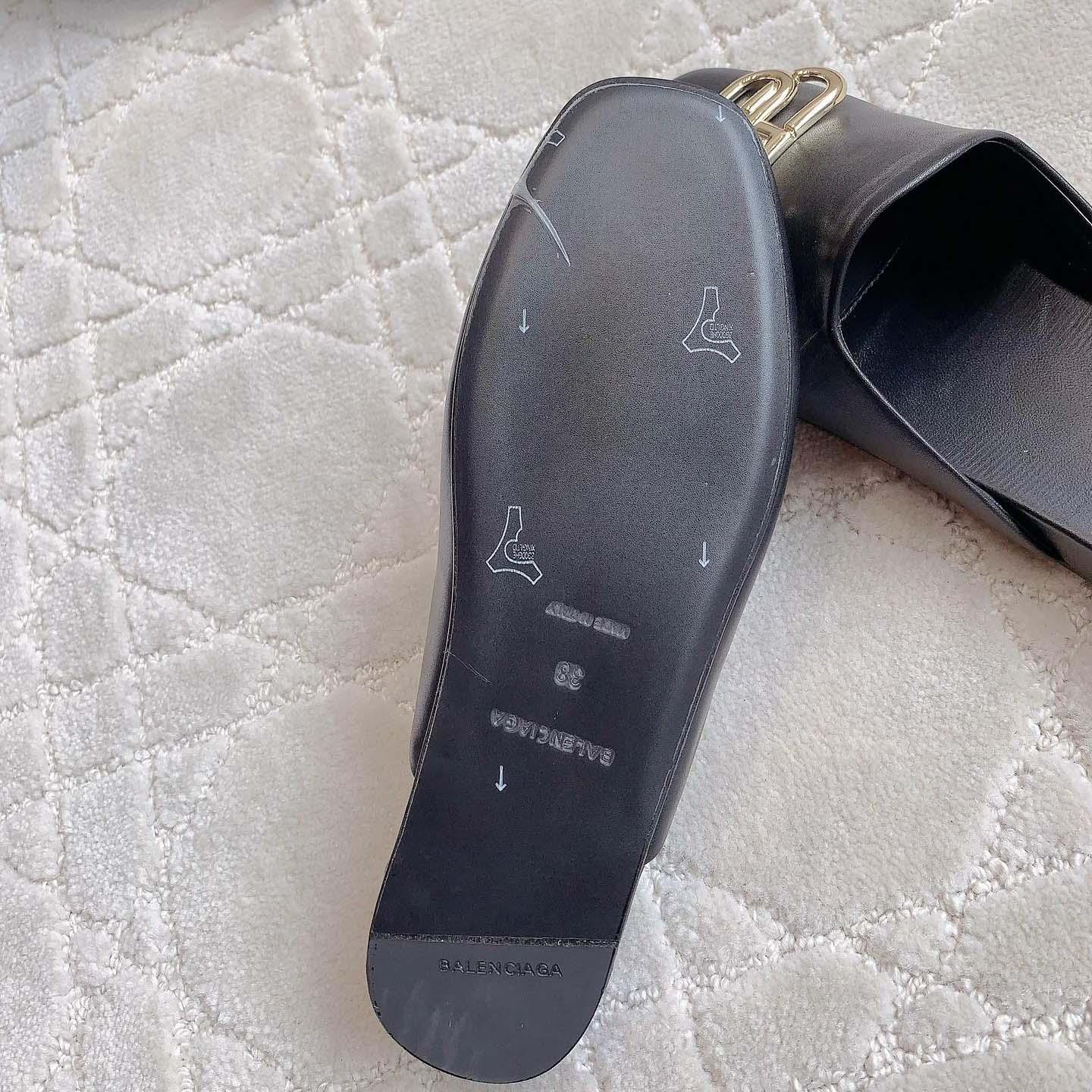 Balenciaga Flat Cosy BB Mule Slide Sandals - DesignerGu