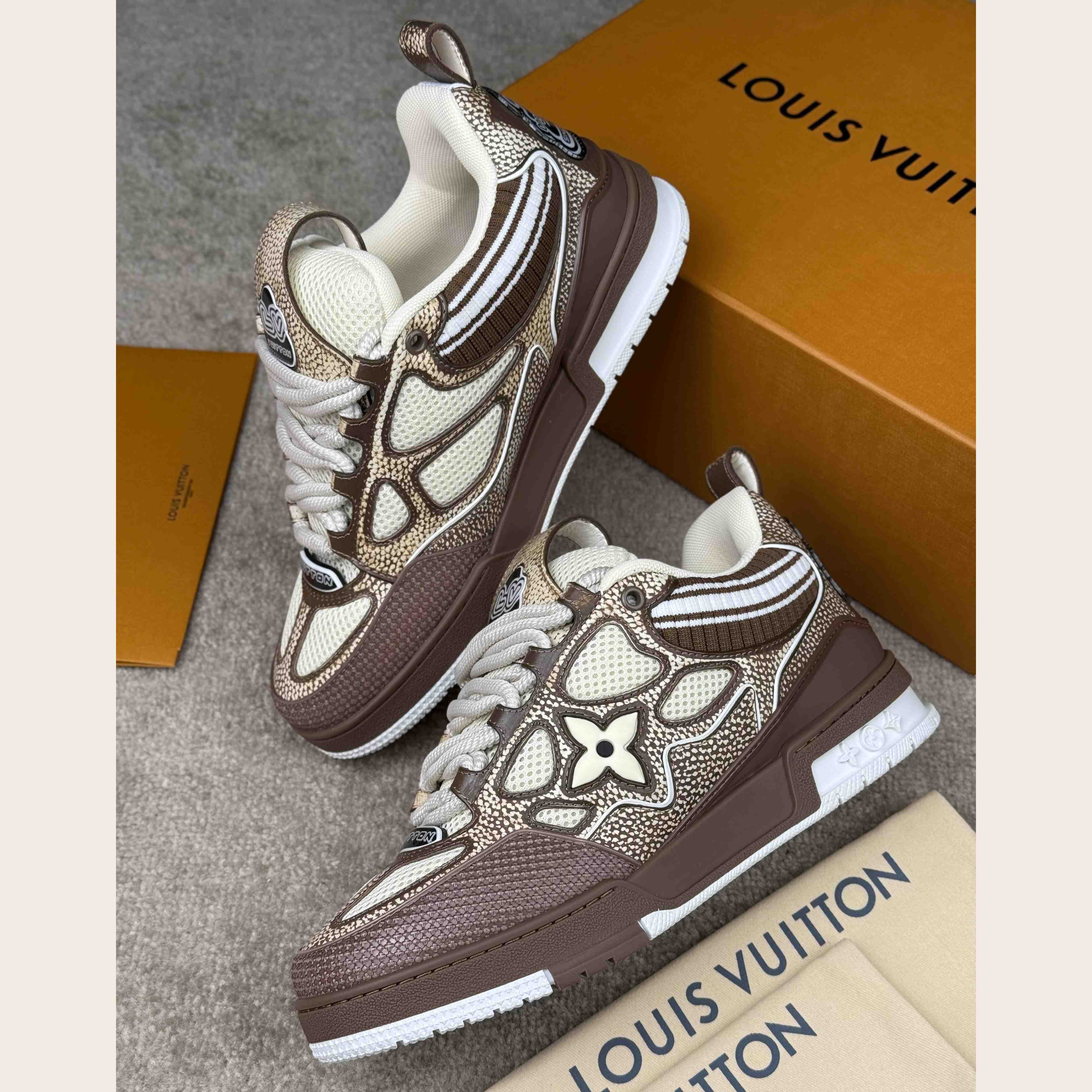 Louis Vuitton LV Skate Sneaker   1AHSWO - DesignerGu