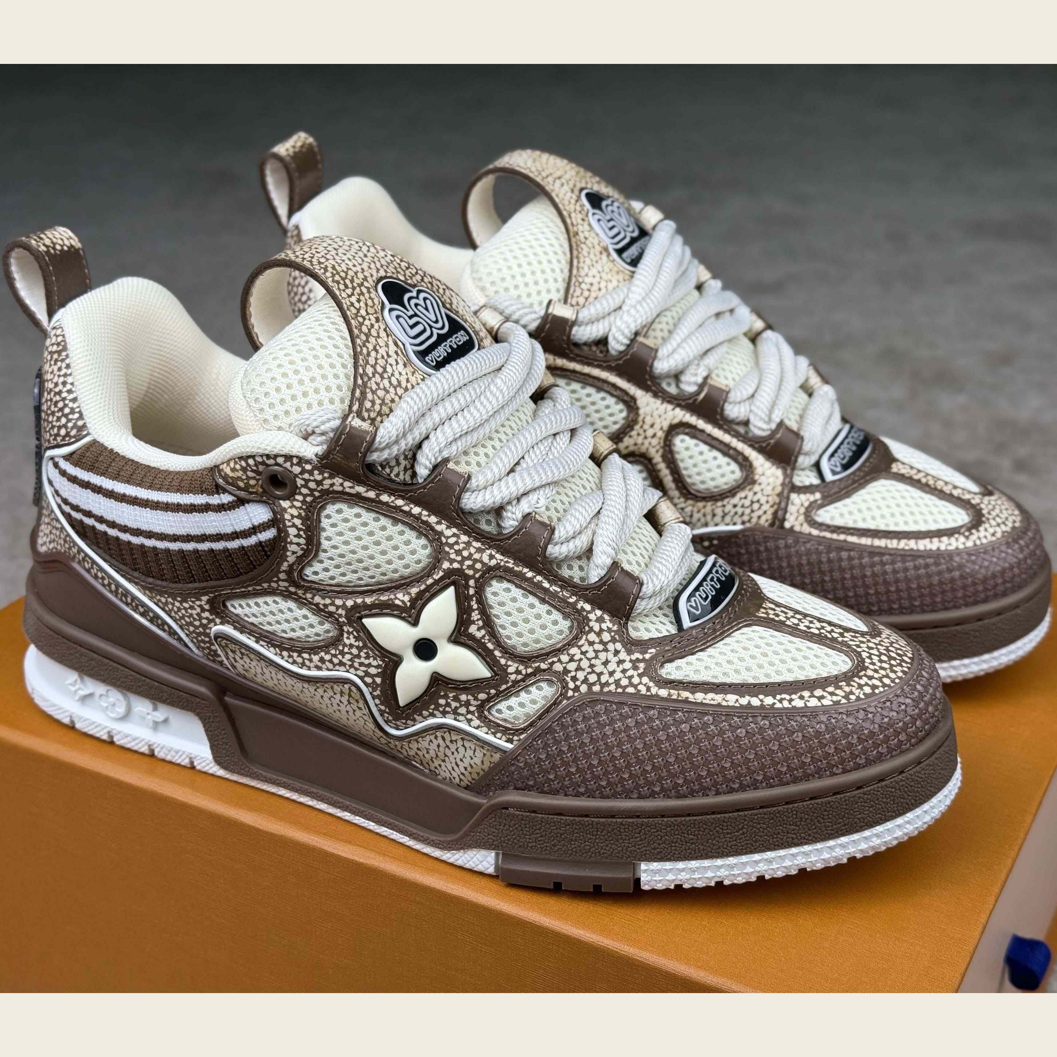 Louis Vuitton LV Skate Sneaker   1AHSWO - DesignerGu