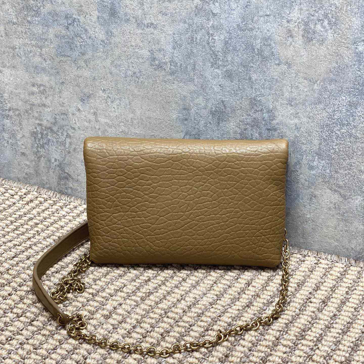 Saint Laurent Cassandre Chain Pouch In Lambskin - DesignerGu